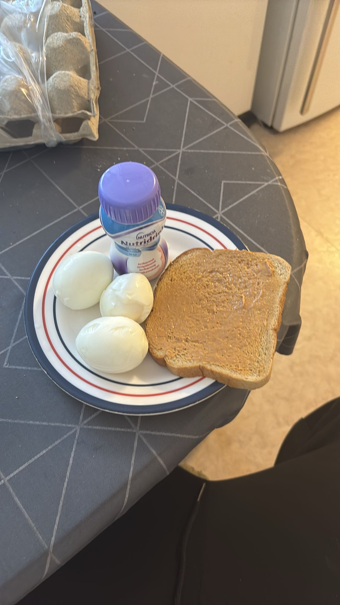 Ägg och jordnötssmör