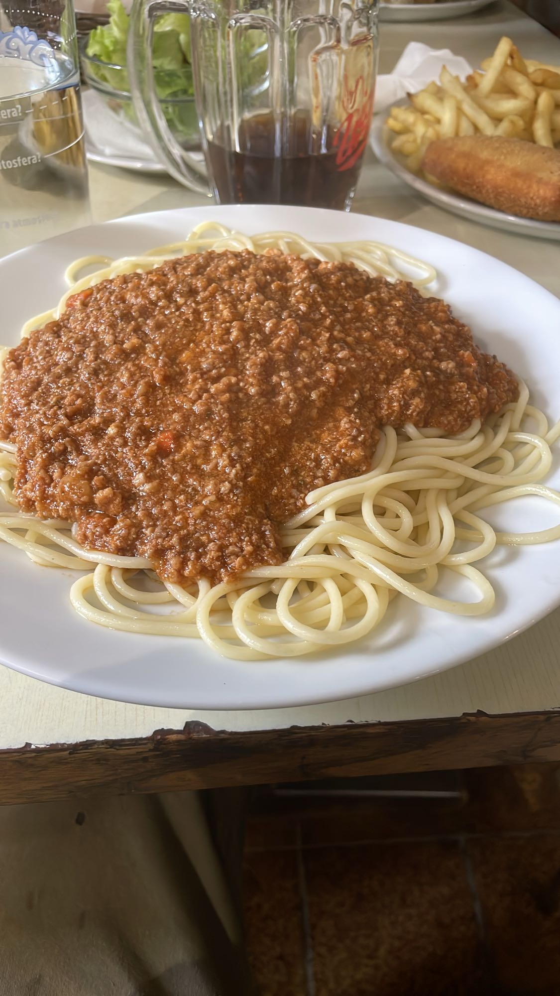 Špageti z mesno omako