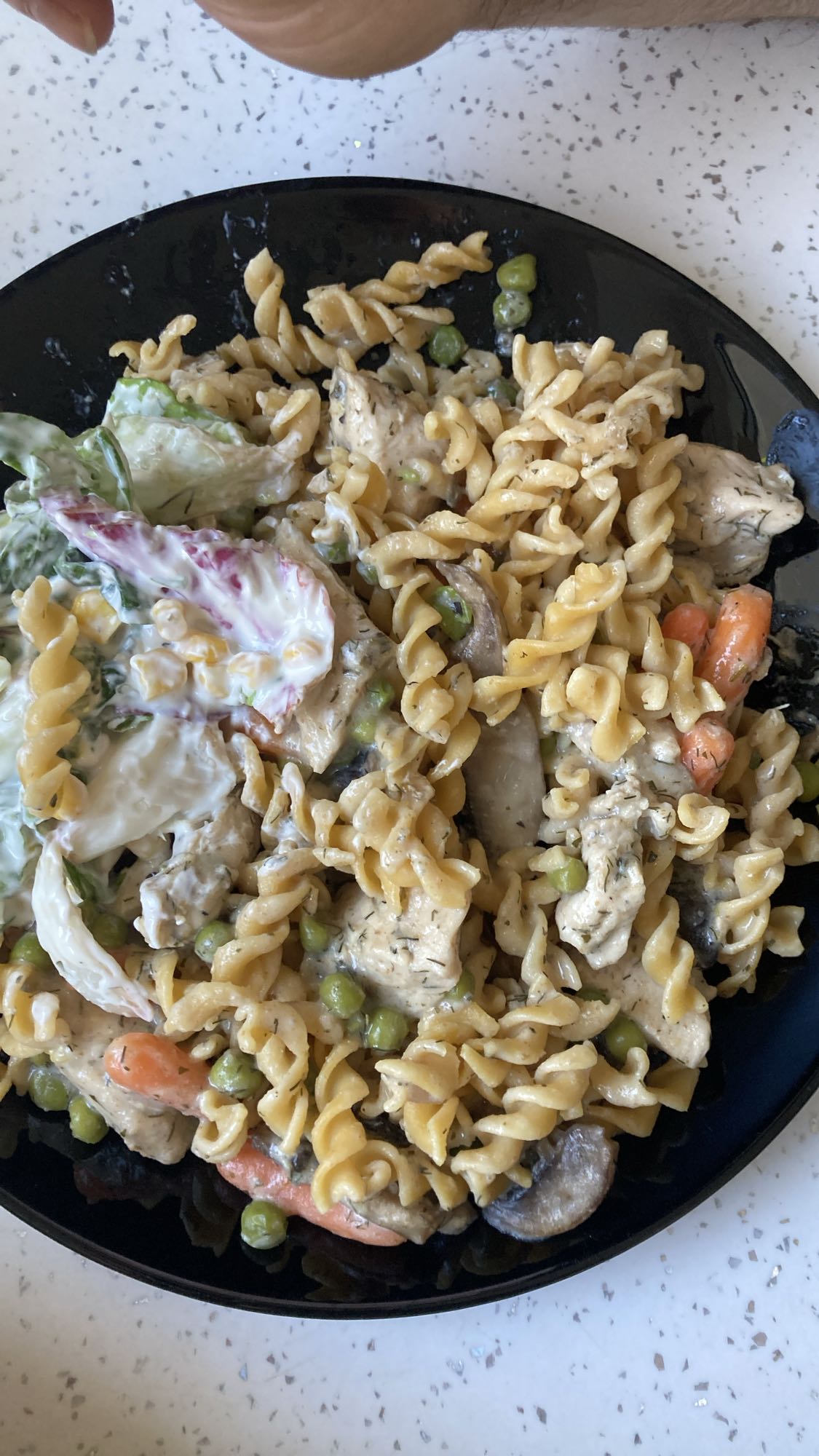 Makaron z kurczakiem