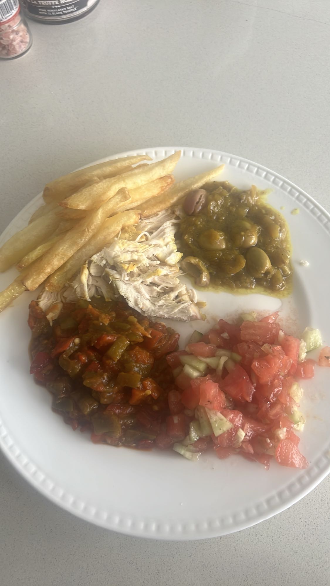 Poulet et légumes variés