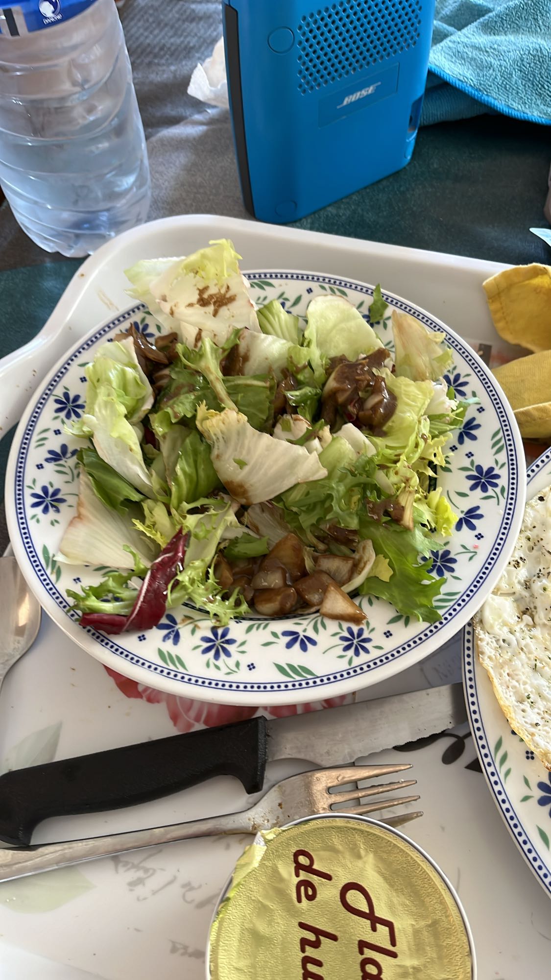 Salade verte aux champignons