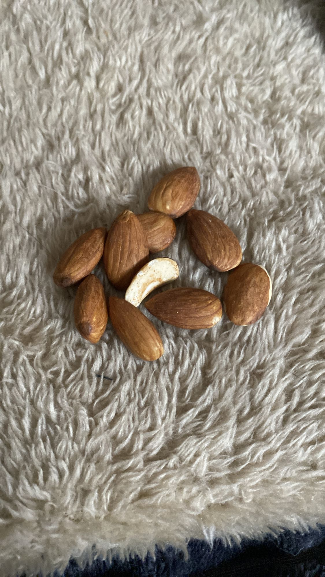 Amandes nature