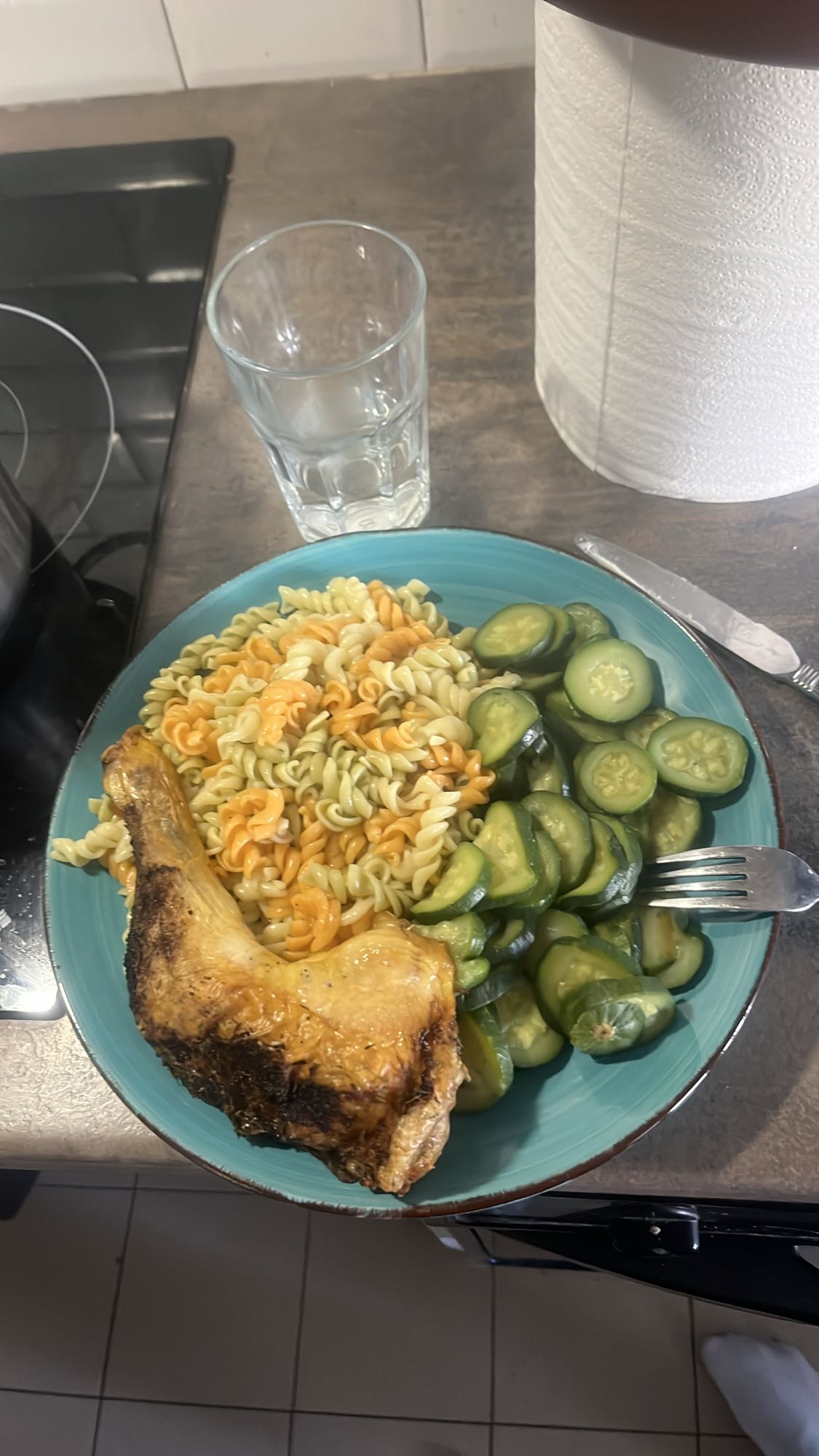 Poulet pâtes et courgettes