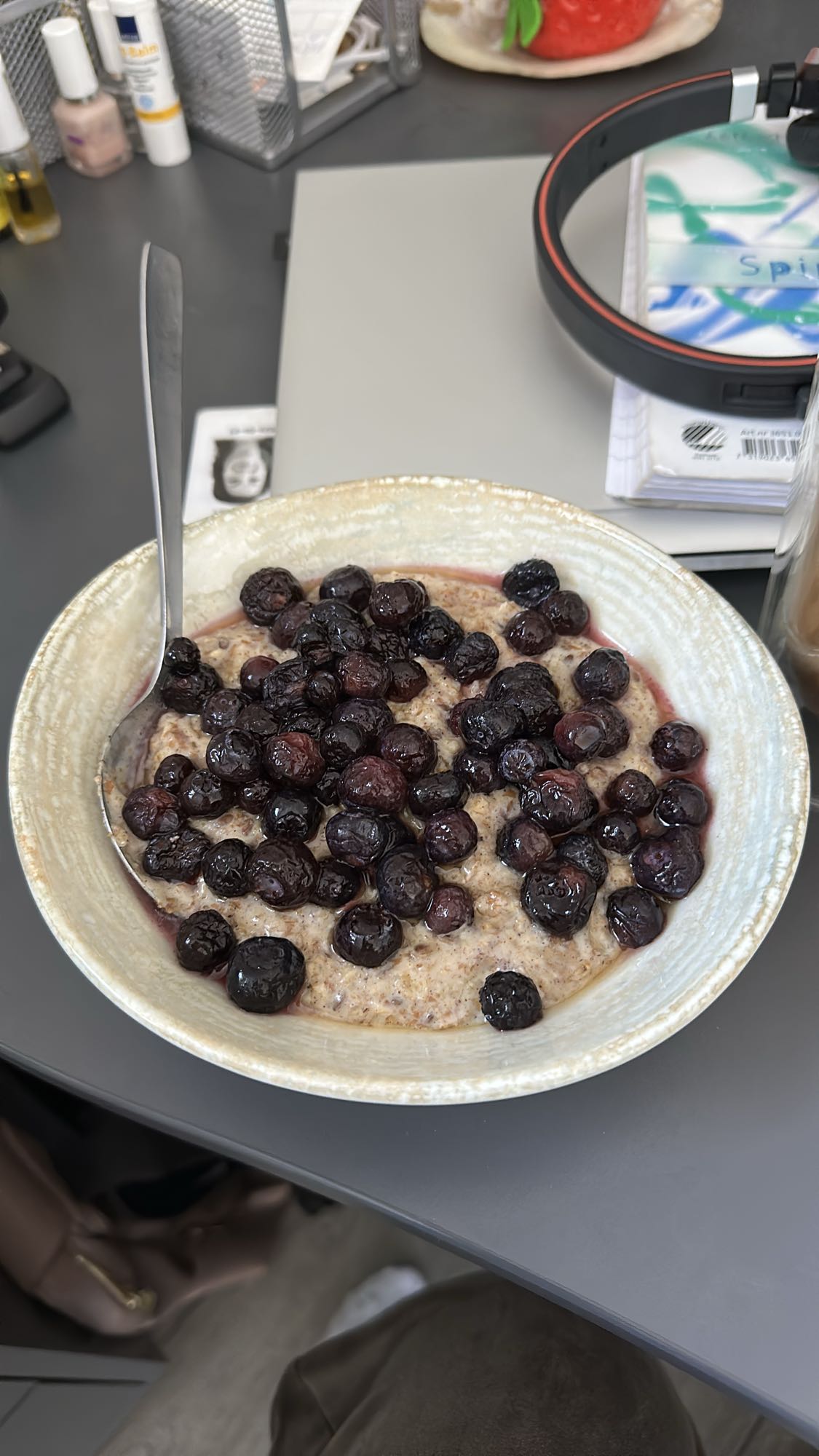 Havregryn med blåbär