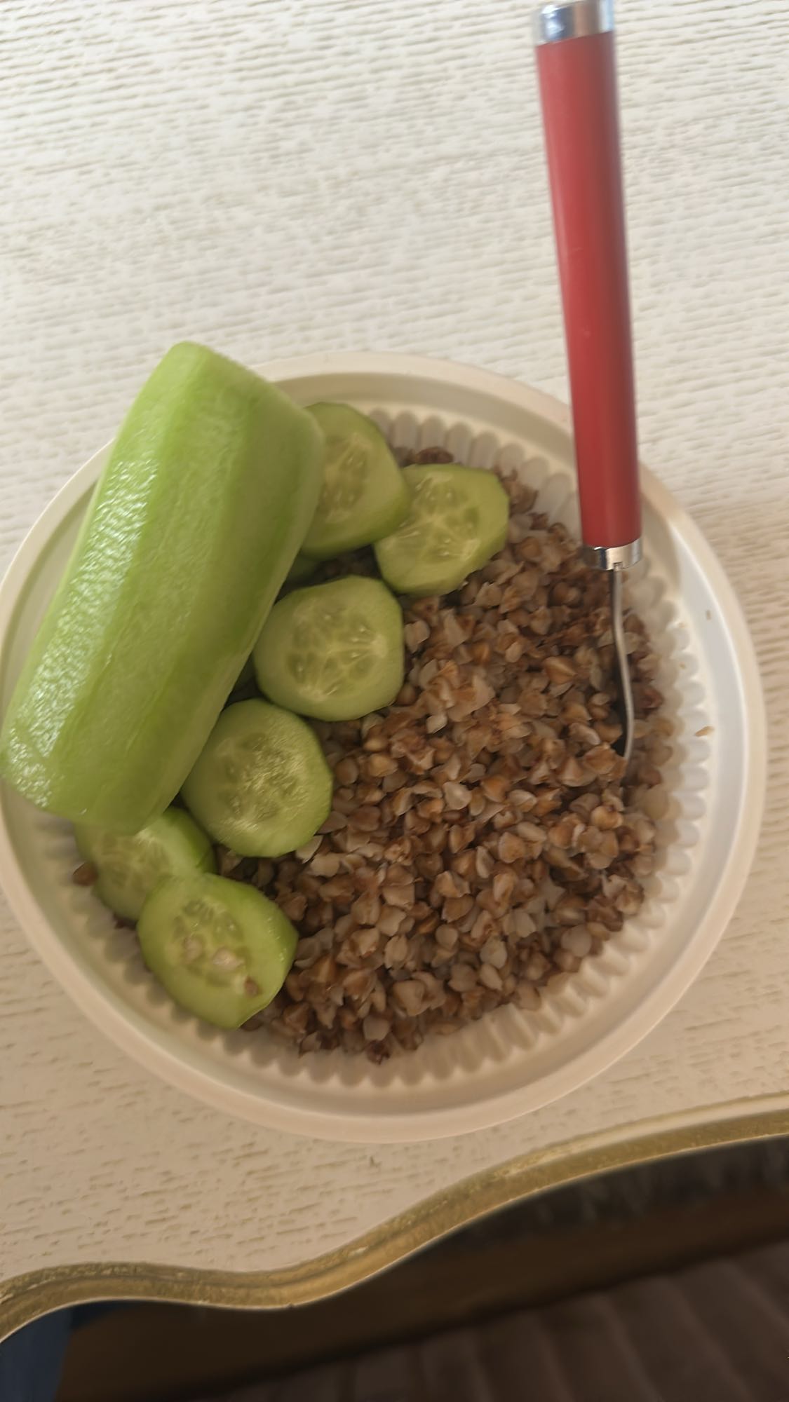 Buckwheat with cucumber