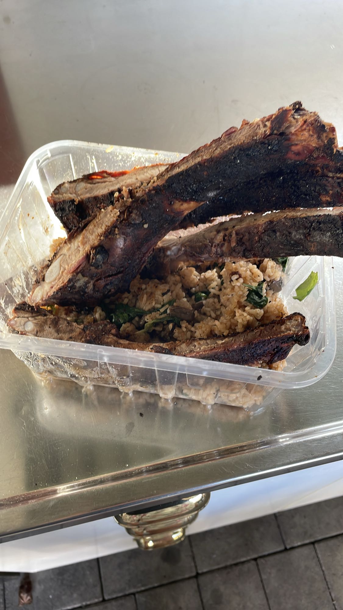 Revbensspjäll med ris