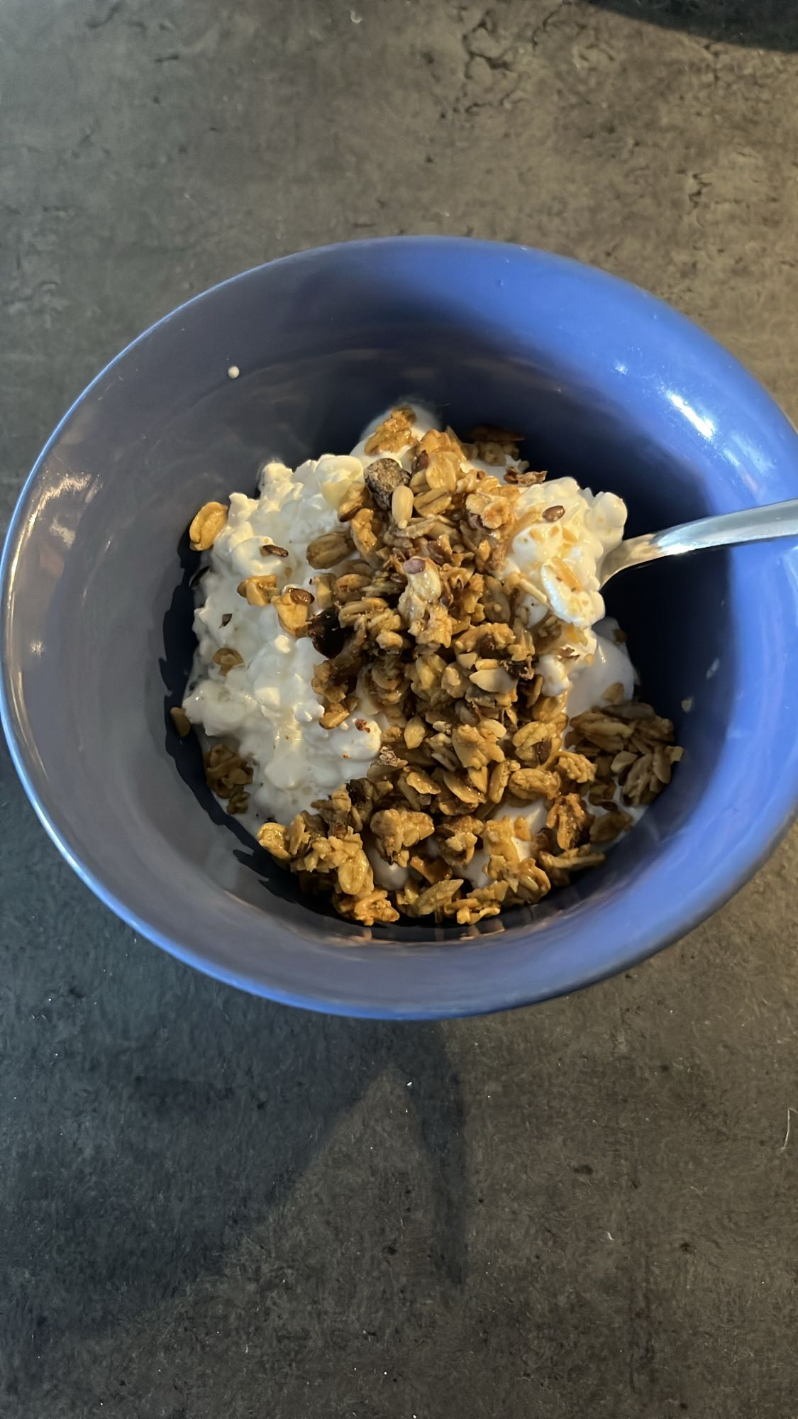 Keso med granola
