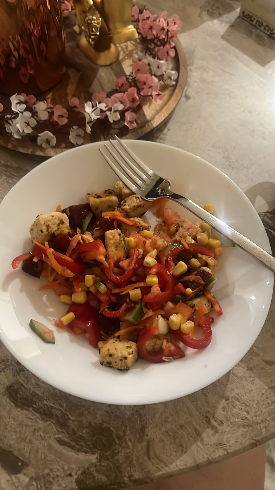 Kycklingsallad med grönsaker