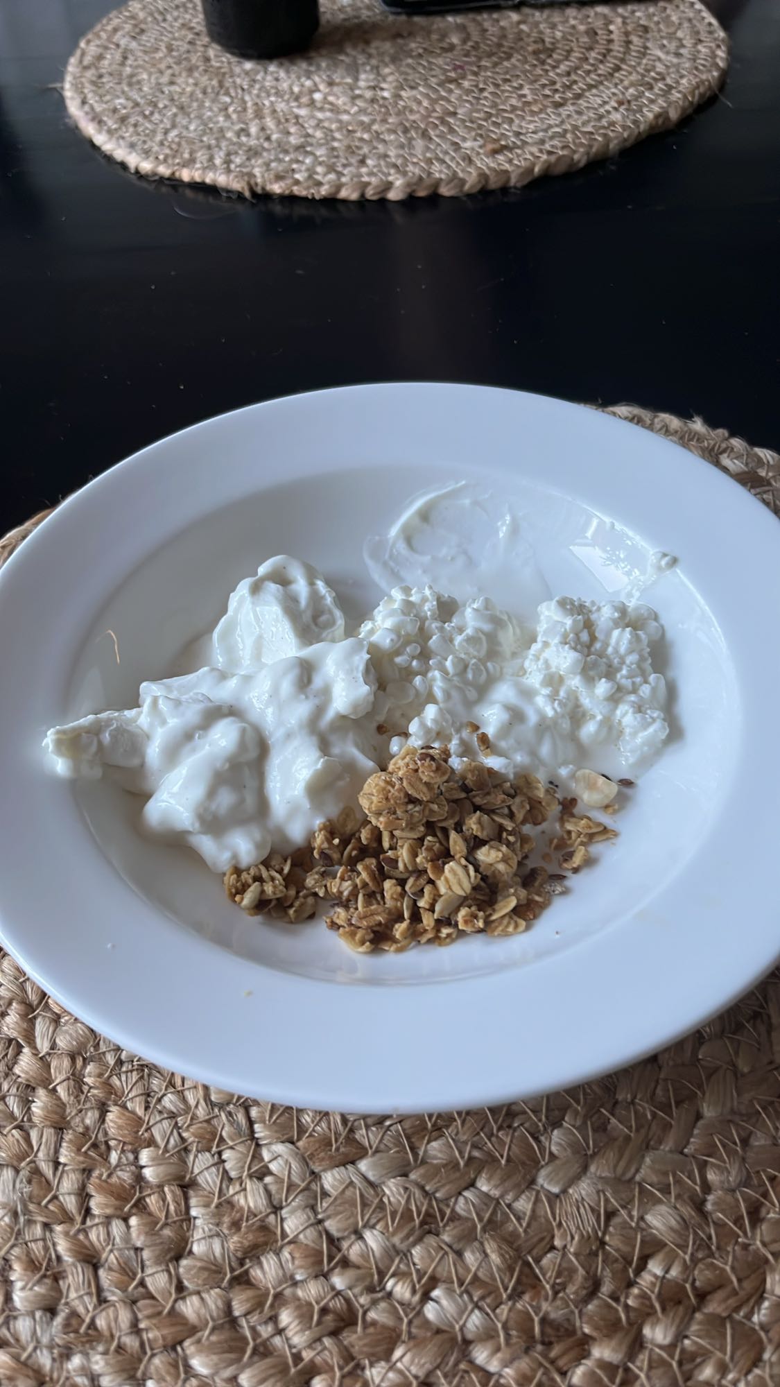 Yoghurt med granola