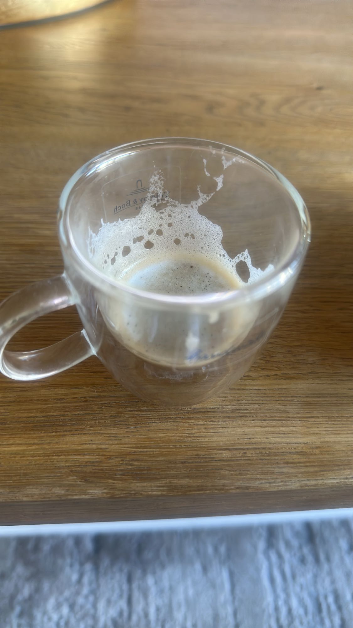 czarna kawa espresso