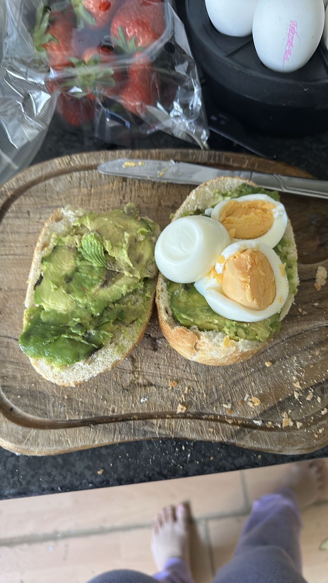 Avocado-Ei-Brot