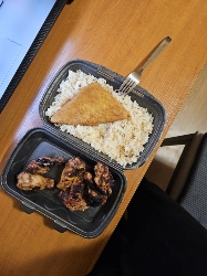 Rice with chicken wings