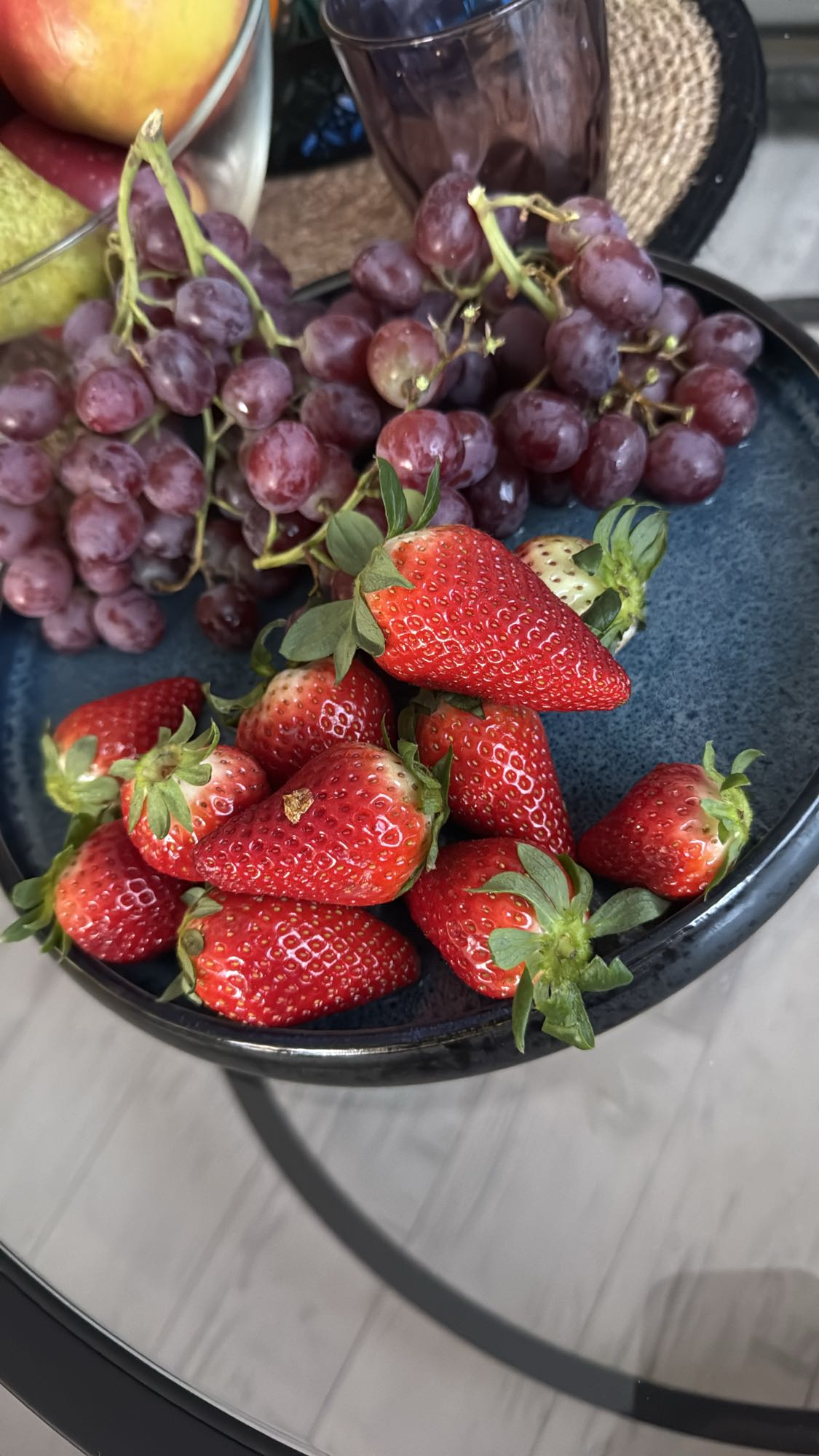Truskawki i winogrona