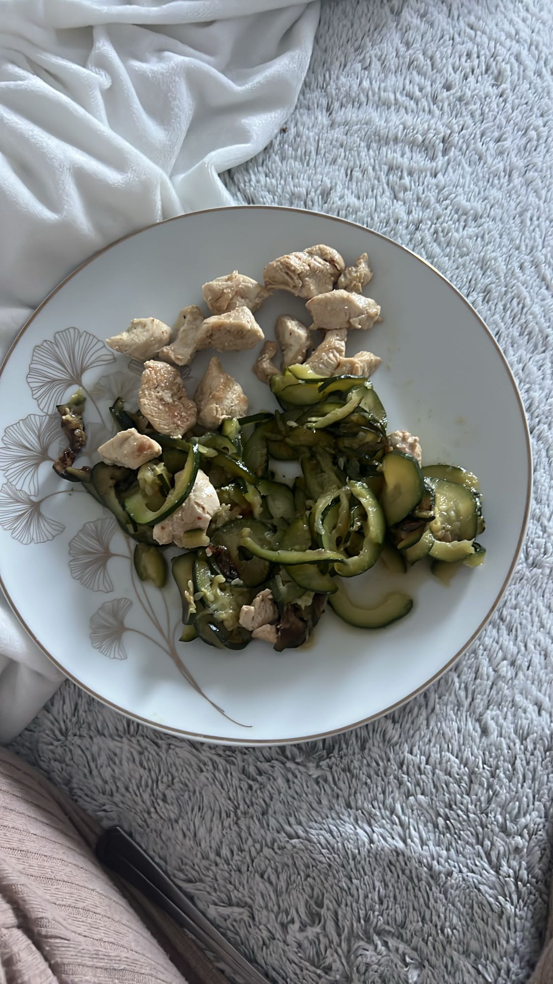 Poulet et courgettes