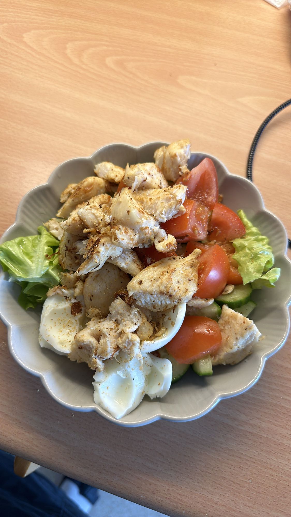 Kycklingsallad med ägg