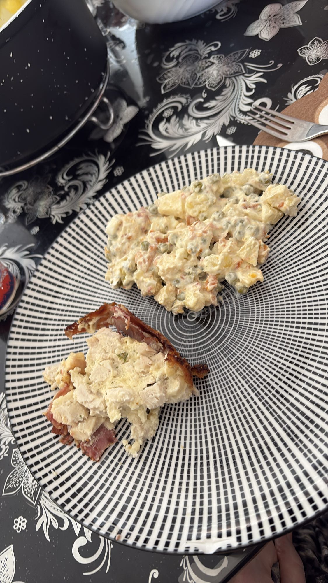 Csirkemell franciasalátával