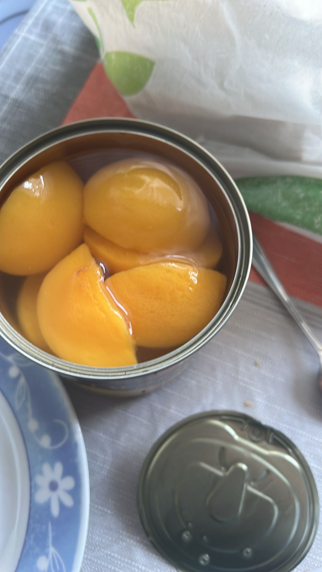 brzoskwinie w syropie