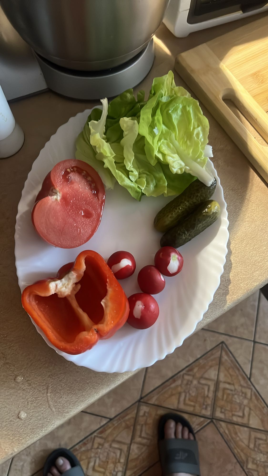 Świeża sałatka warzywna