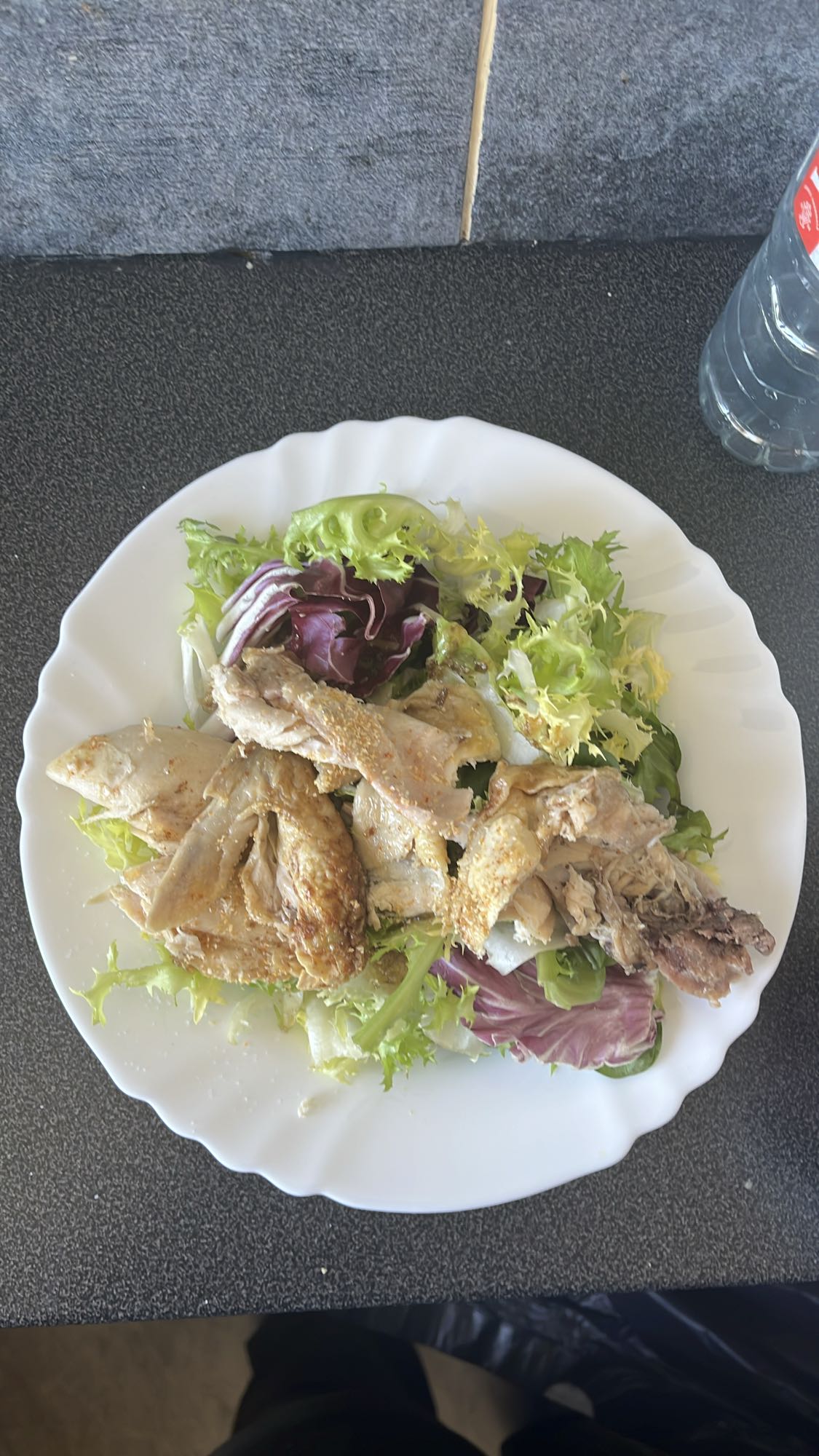 Salade au poulet rôti
