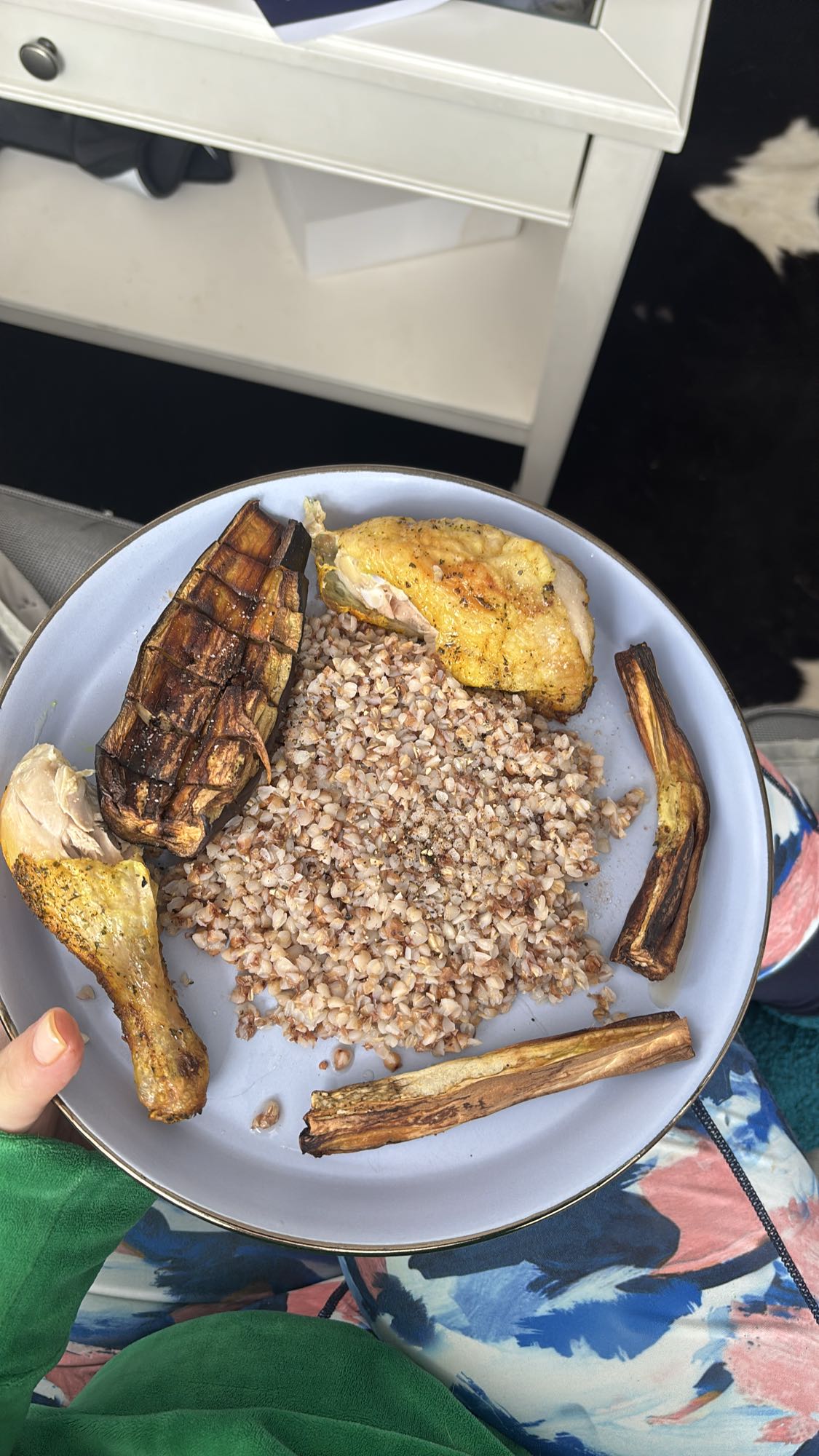 Kurczak z kaszą i bakłażanem