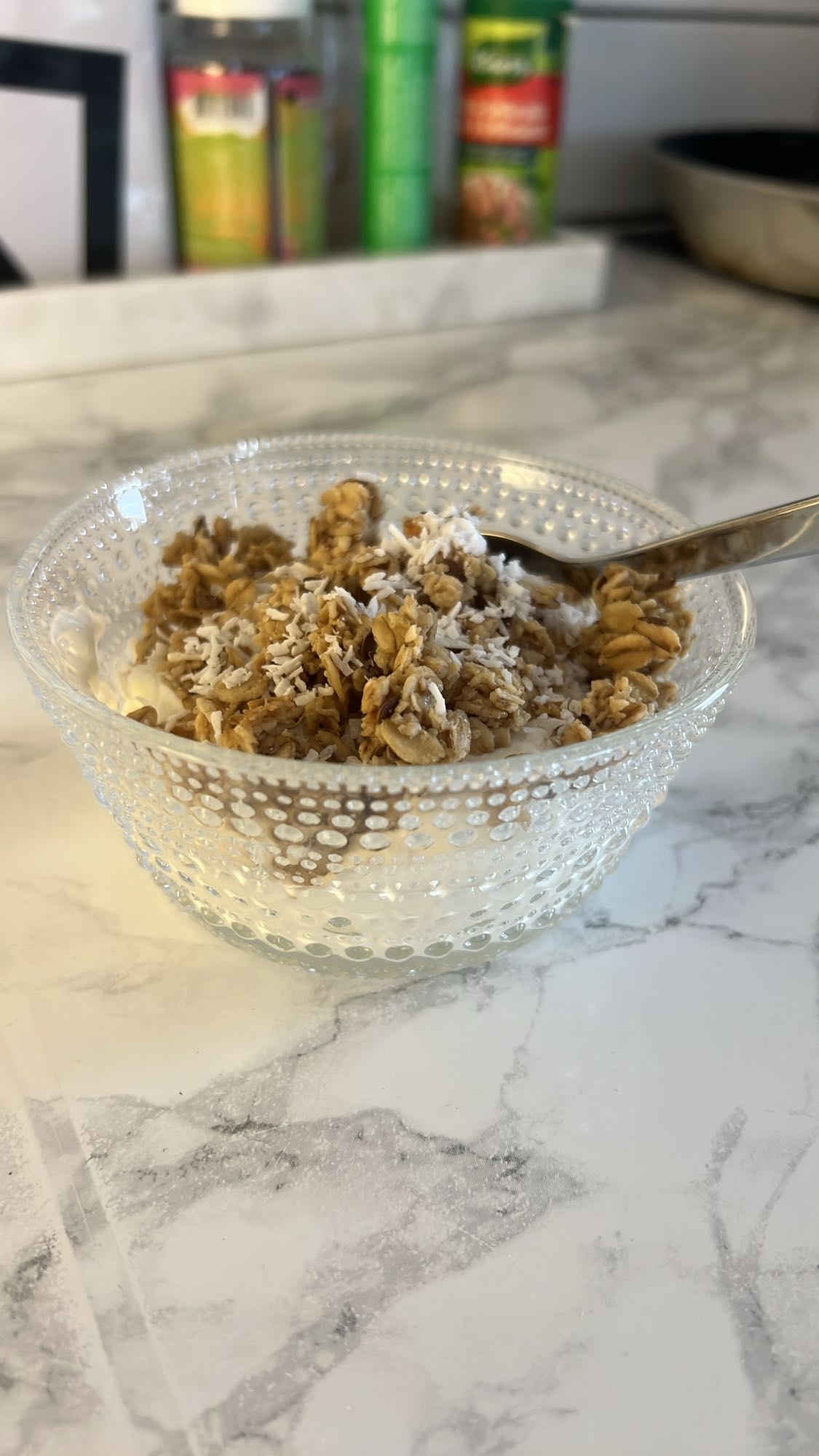 Yoghurt med granola