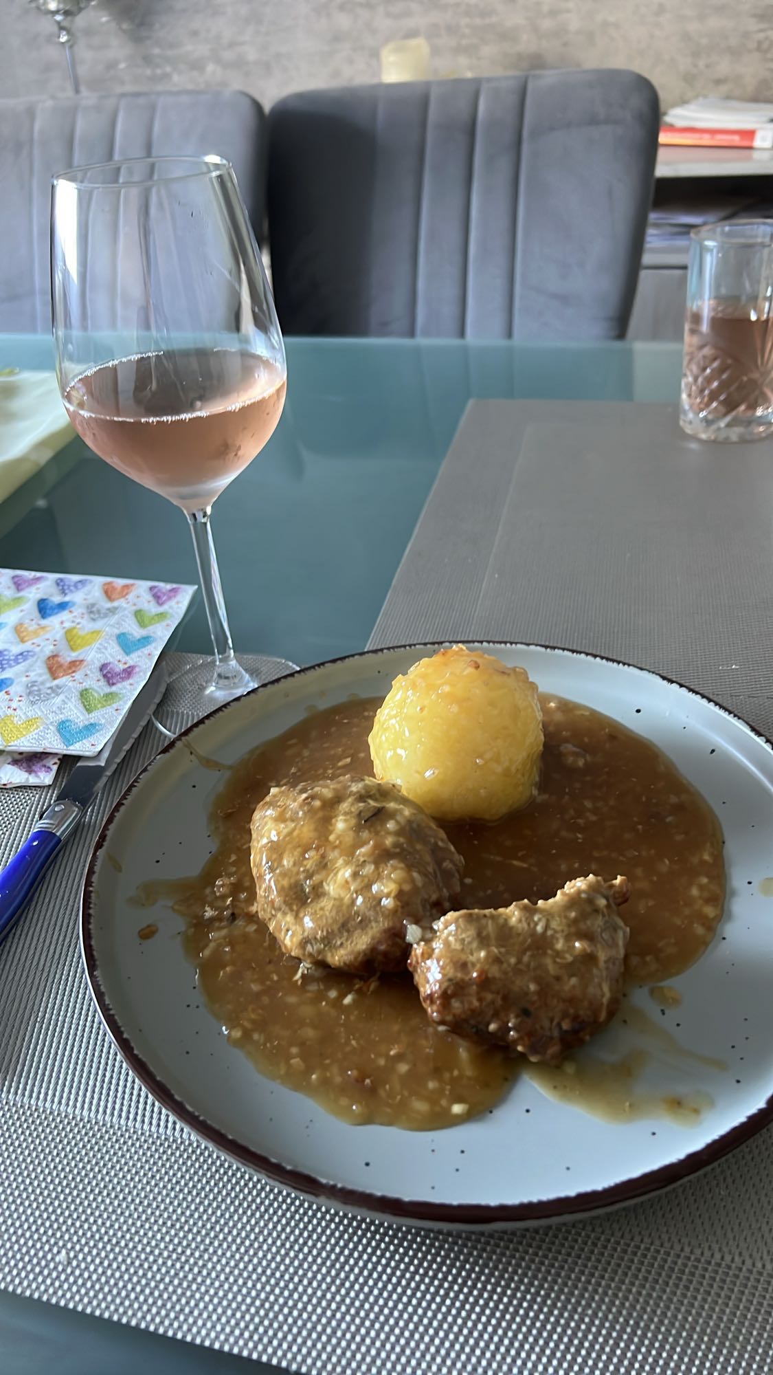 Frikadellen mit Kloß