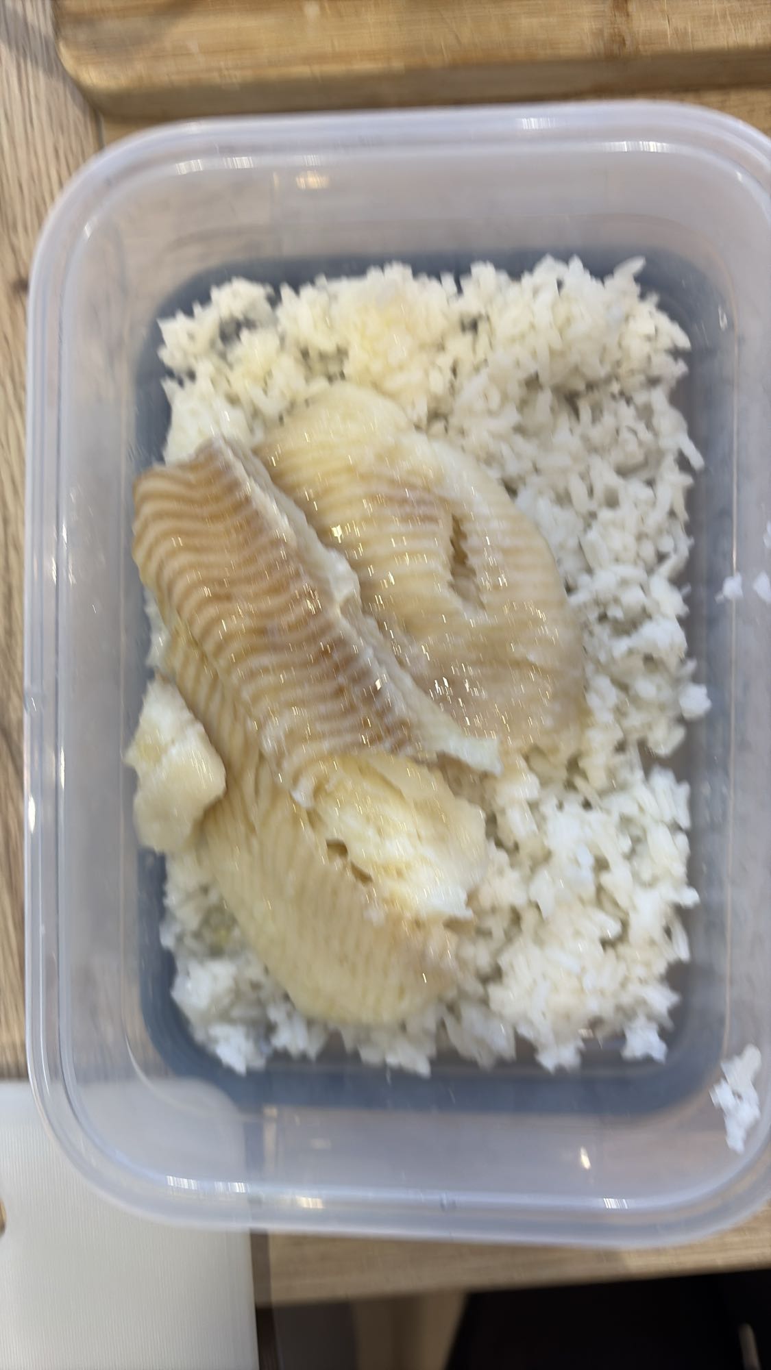 Ryż z gotowaną rybą