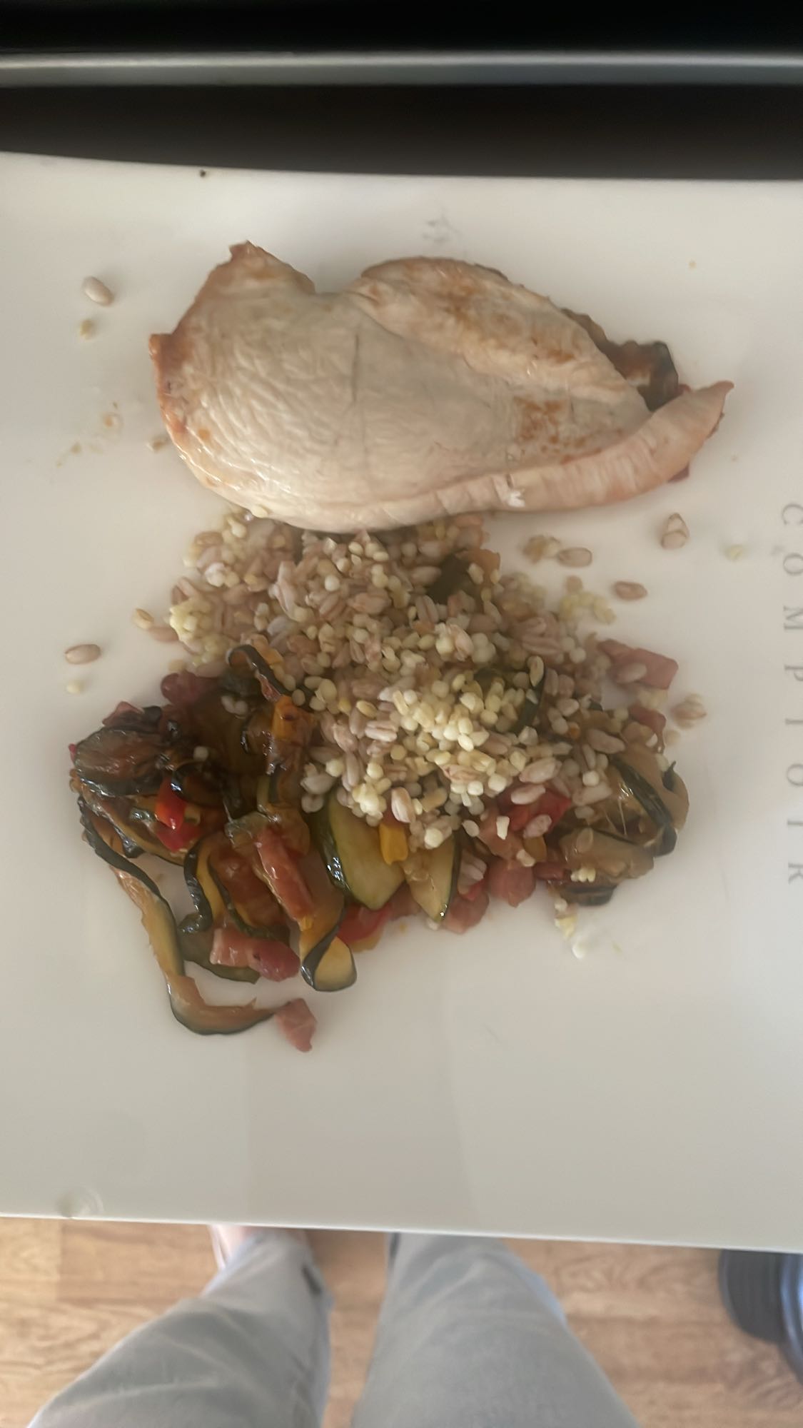 Poulet et légumes grillés