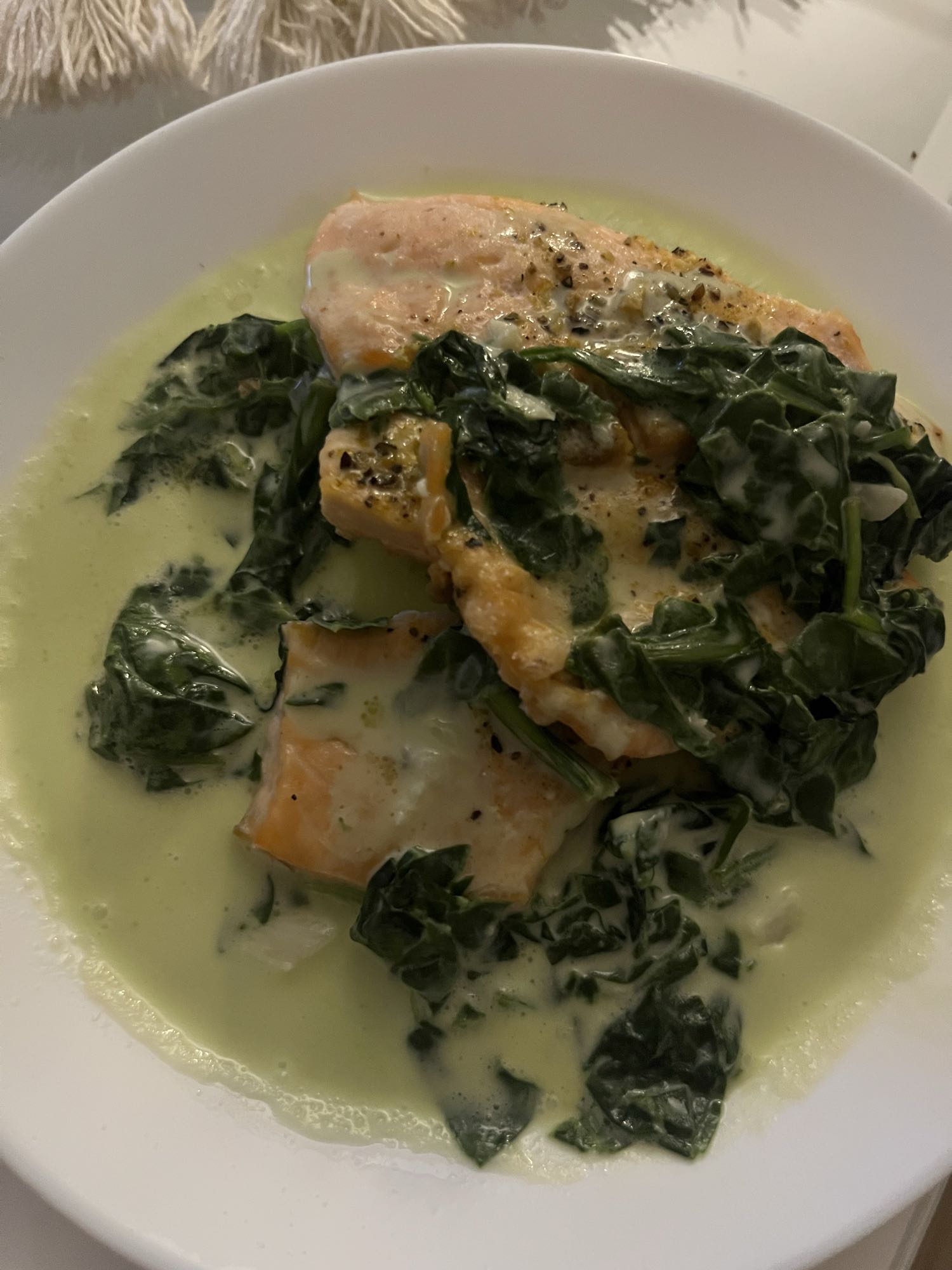 Łosoś w sosie śmietanowym