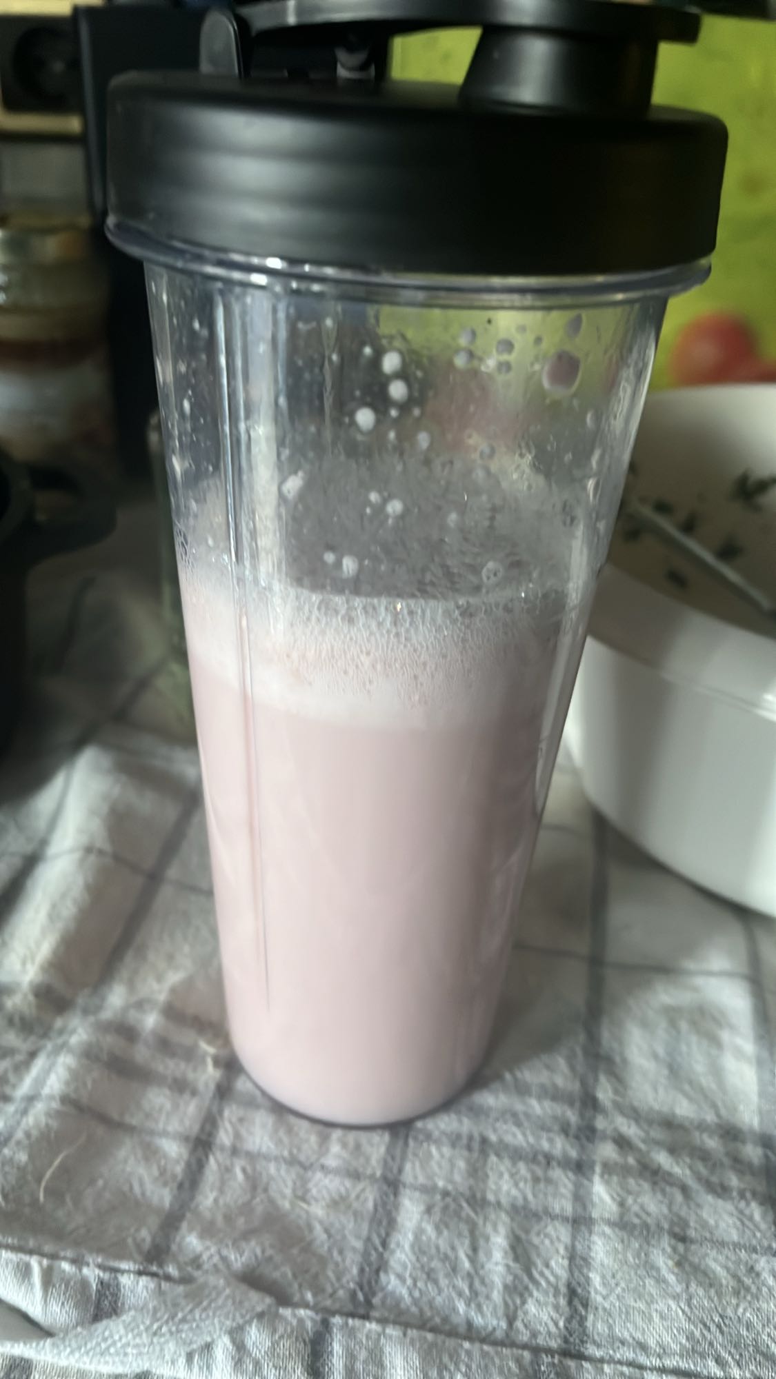 Erdbeer-Proteinshake