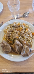Boeuf et légumes au riz