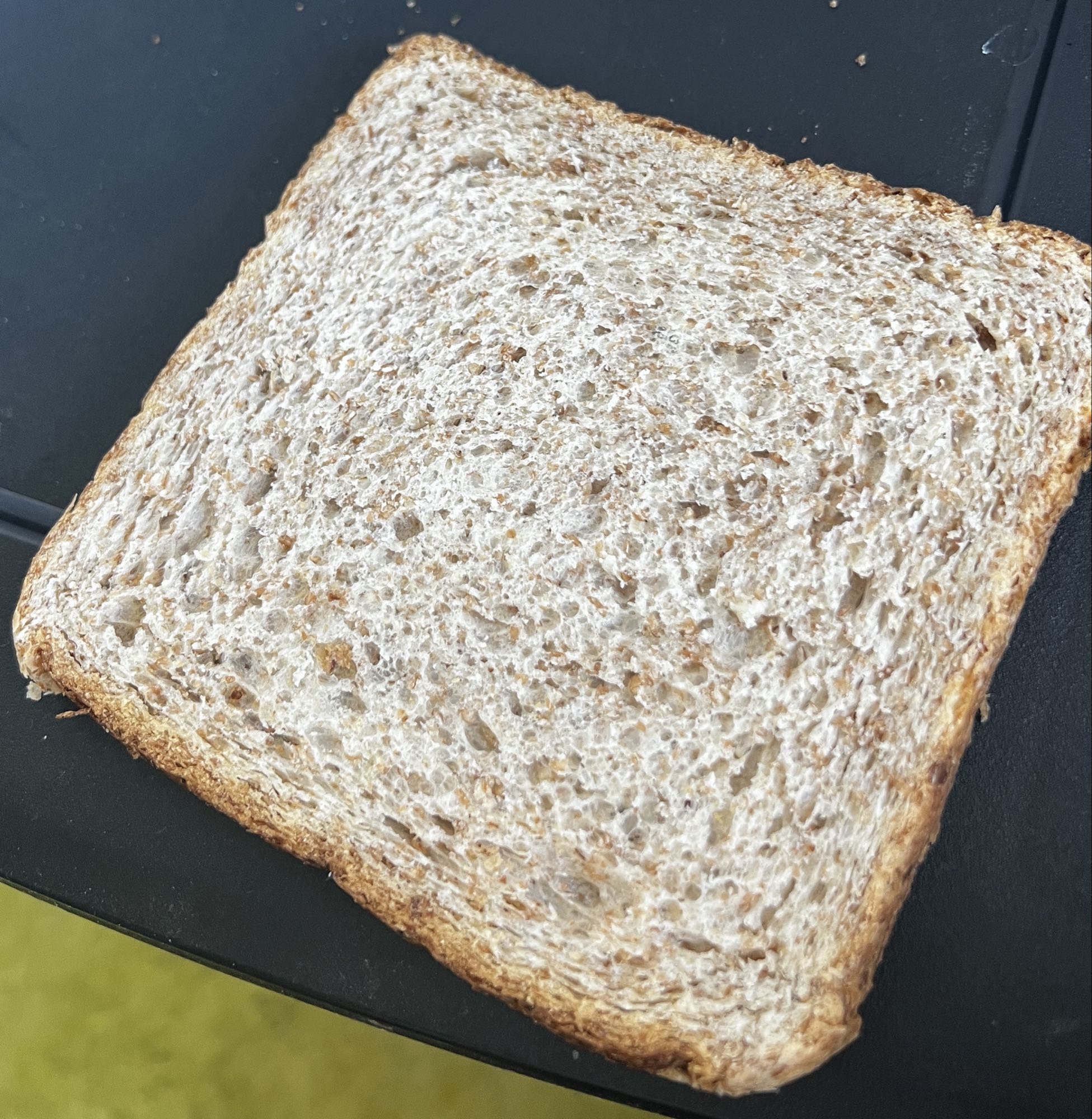 Tranche de pain complet