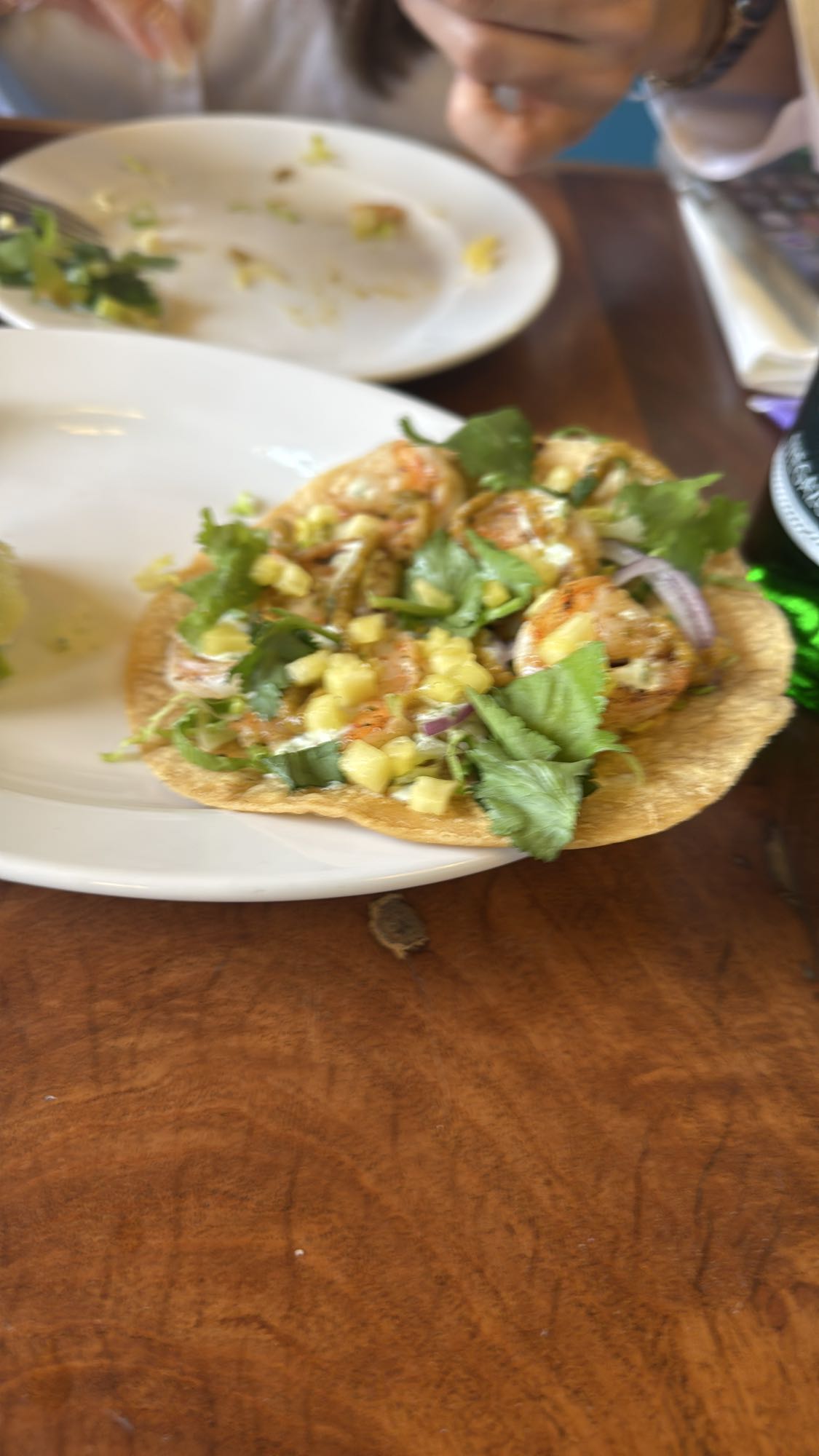 tostada z krewetkami