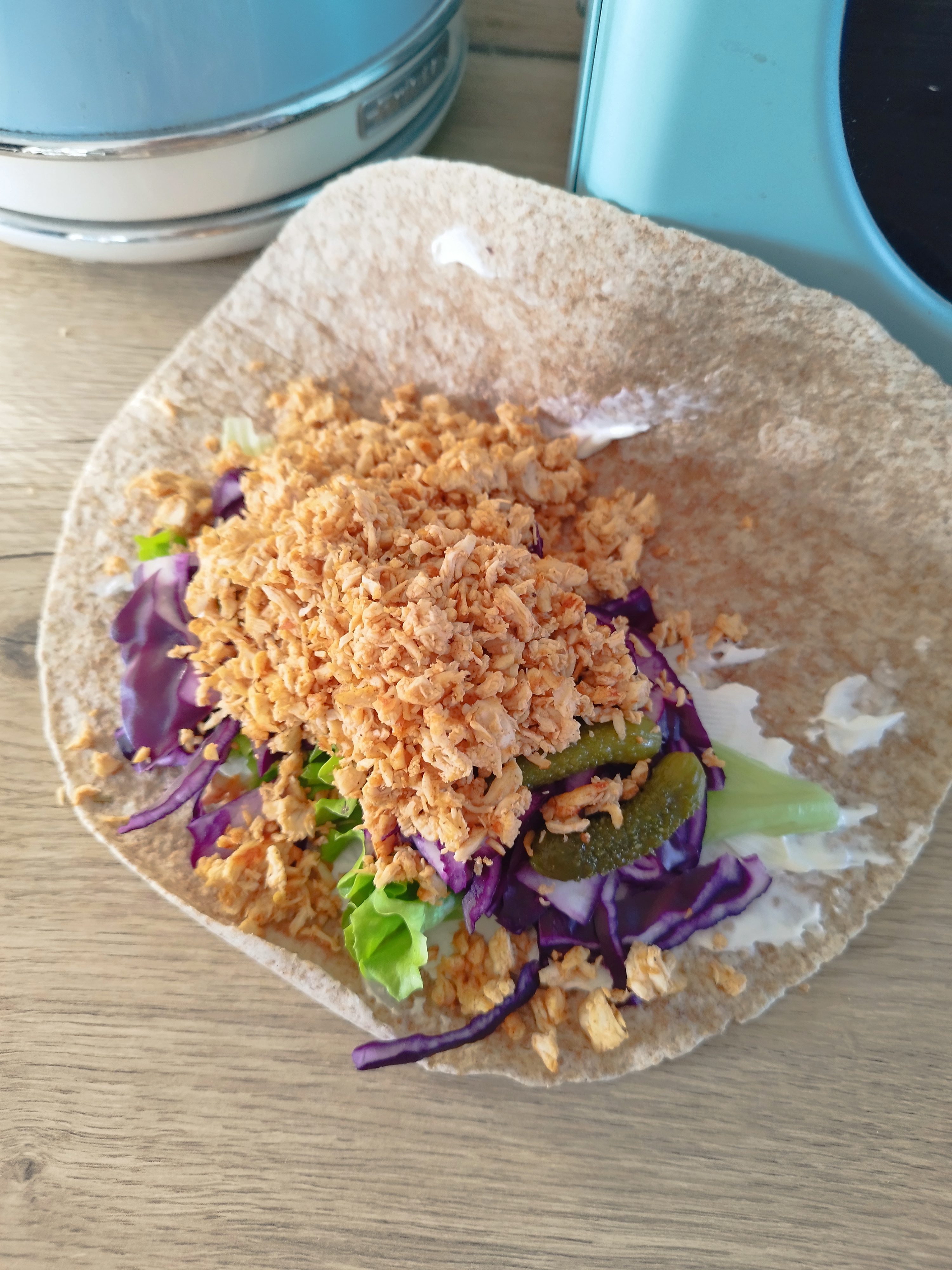 Wrap au poulet effiloché