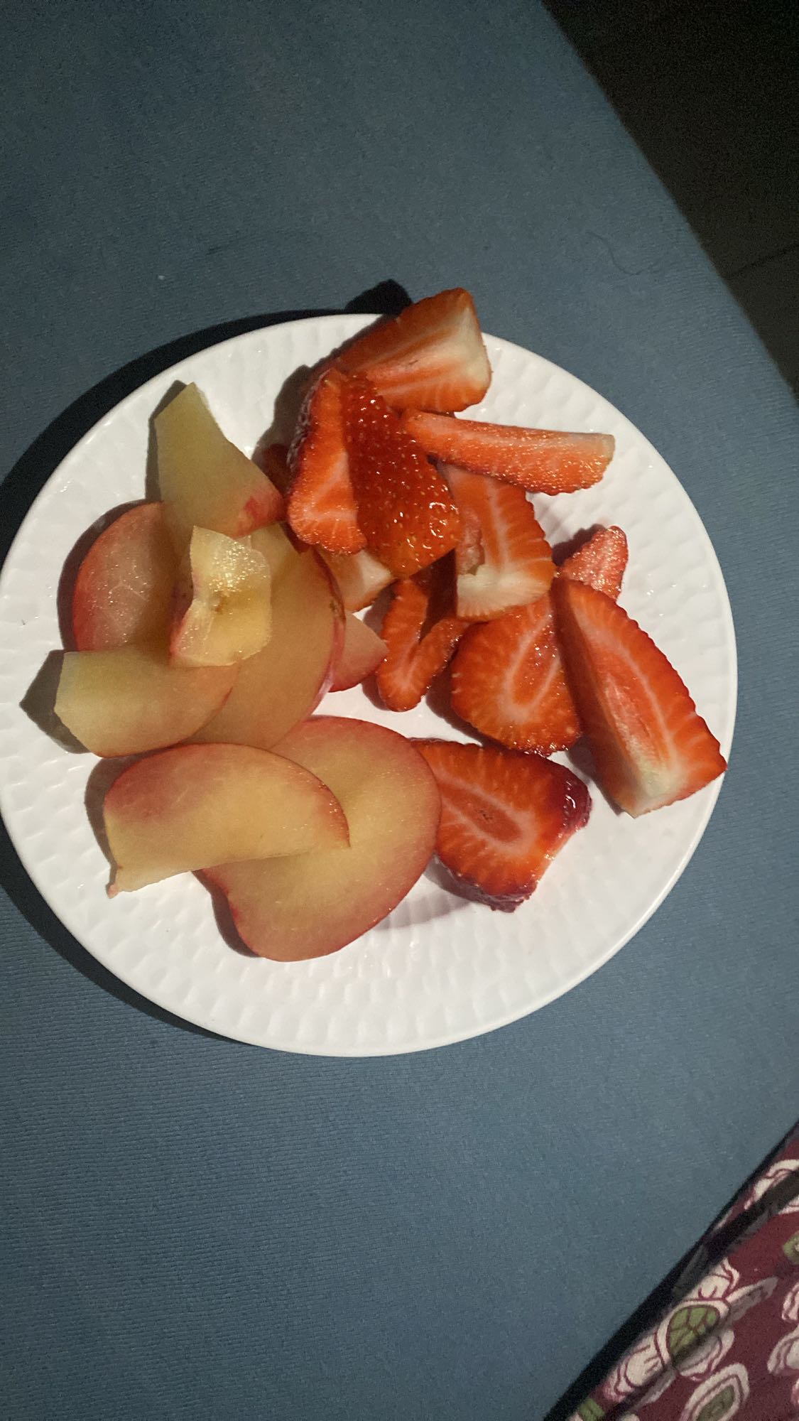 طبق فواكه طازجة