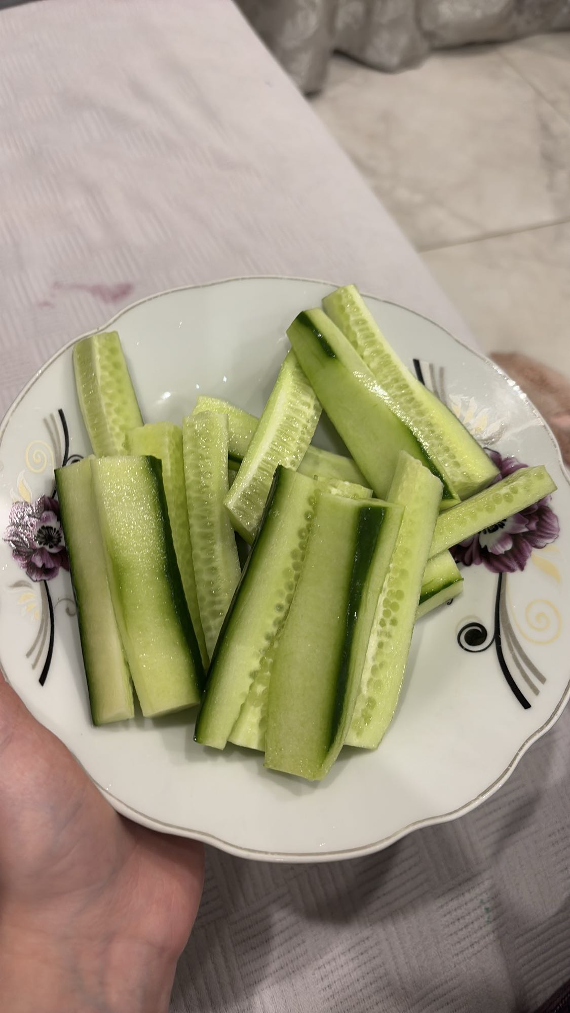 Fresh Cucumber Sticks