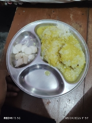 Rice with lentil soup