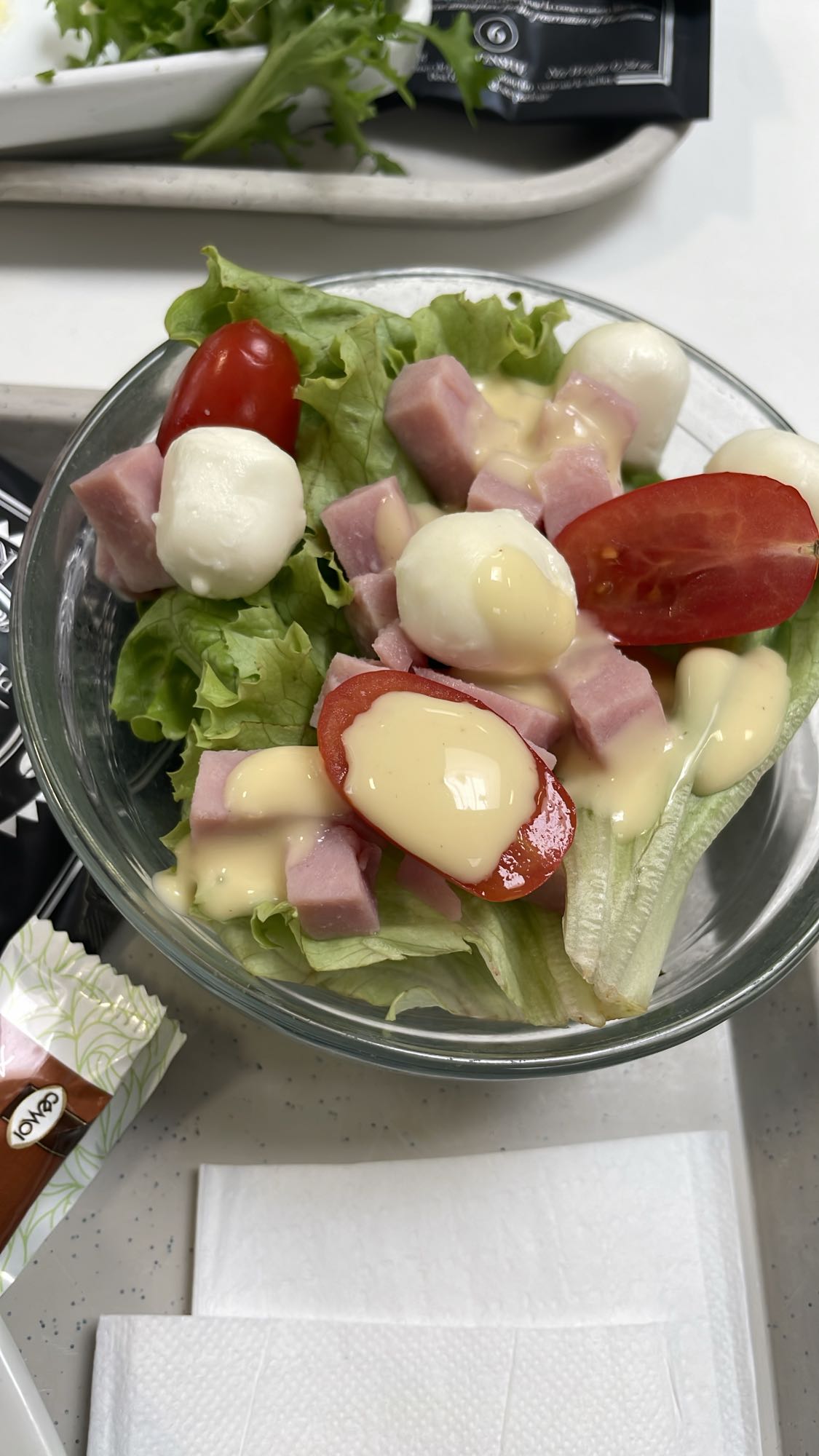 Salade jambon fromage