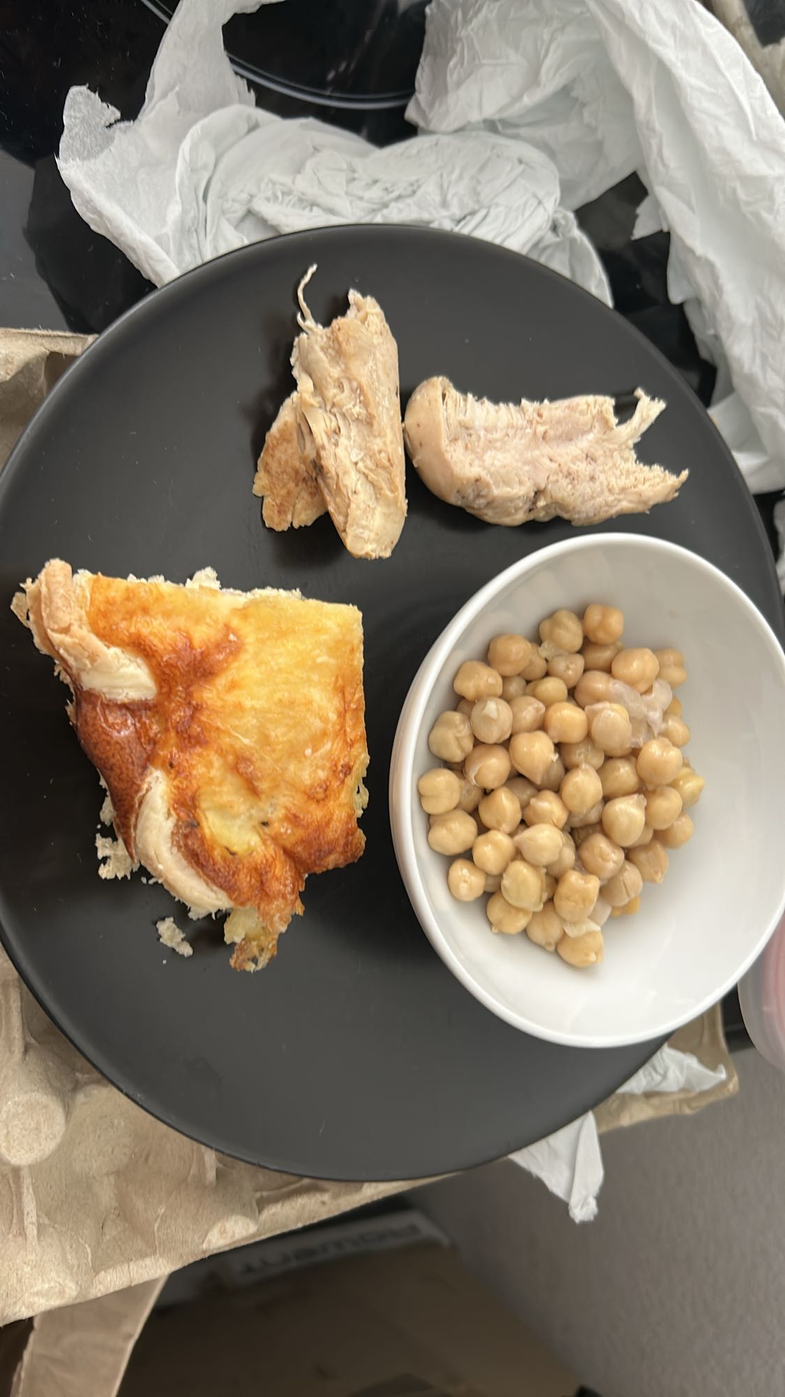 Poulet, pois chiches, quiche