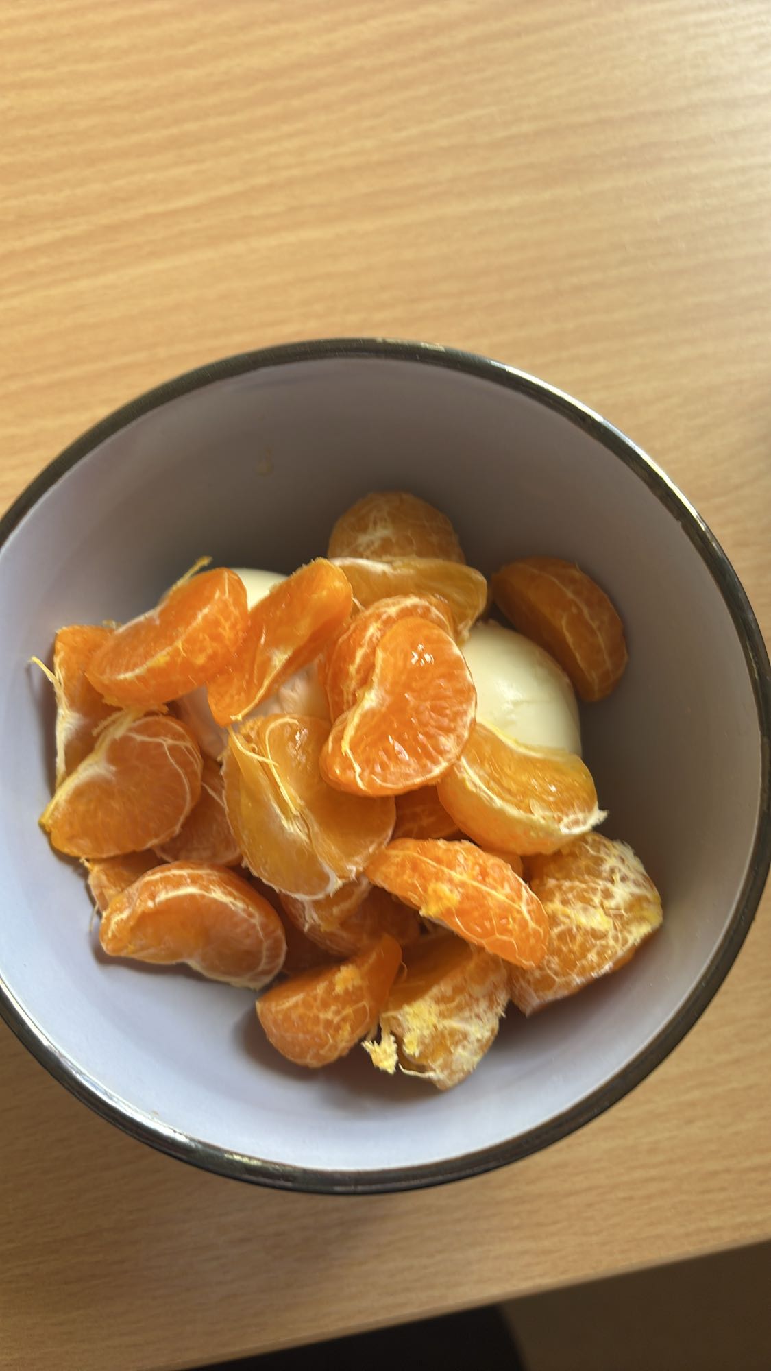 mandarynki z jogurtem