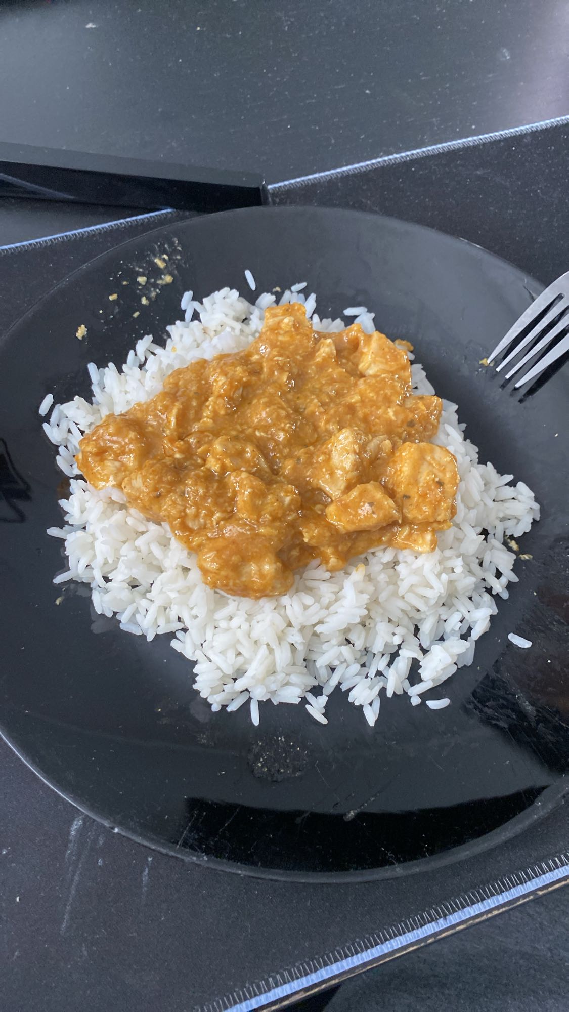 kurczak curry z ryżem