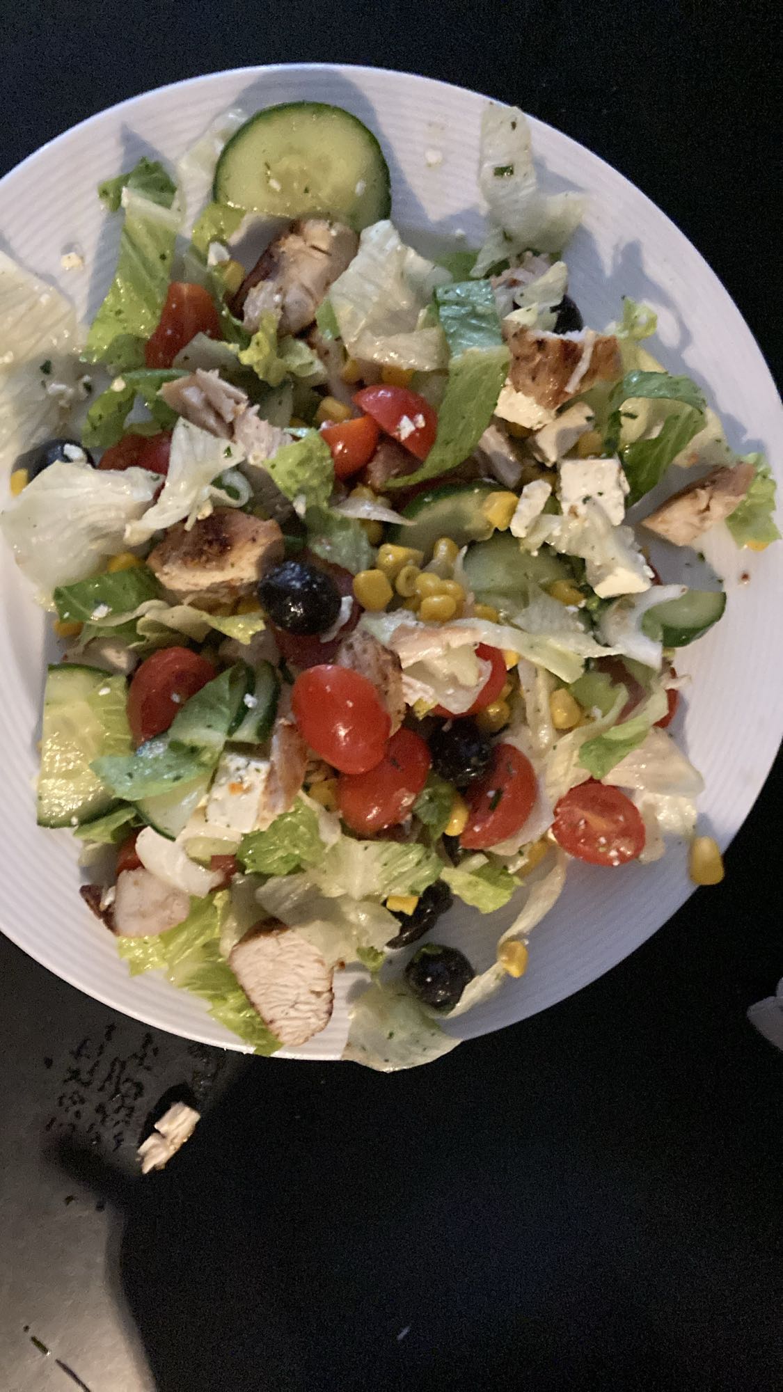 Kycklingsallad tallrik