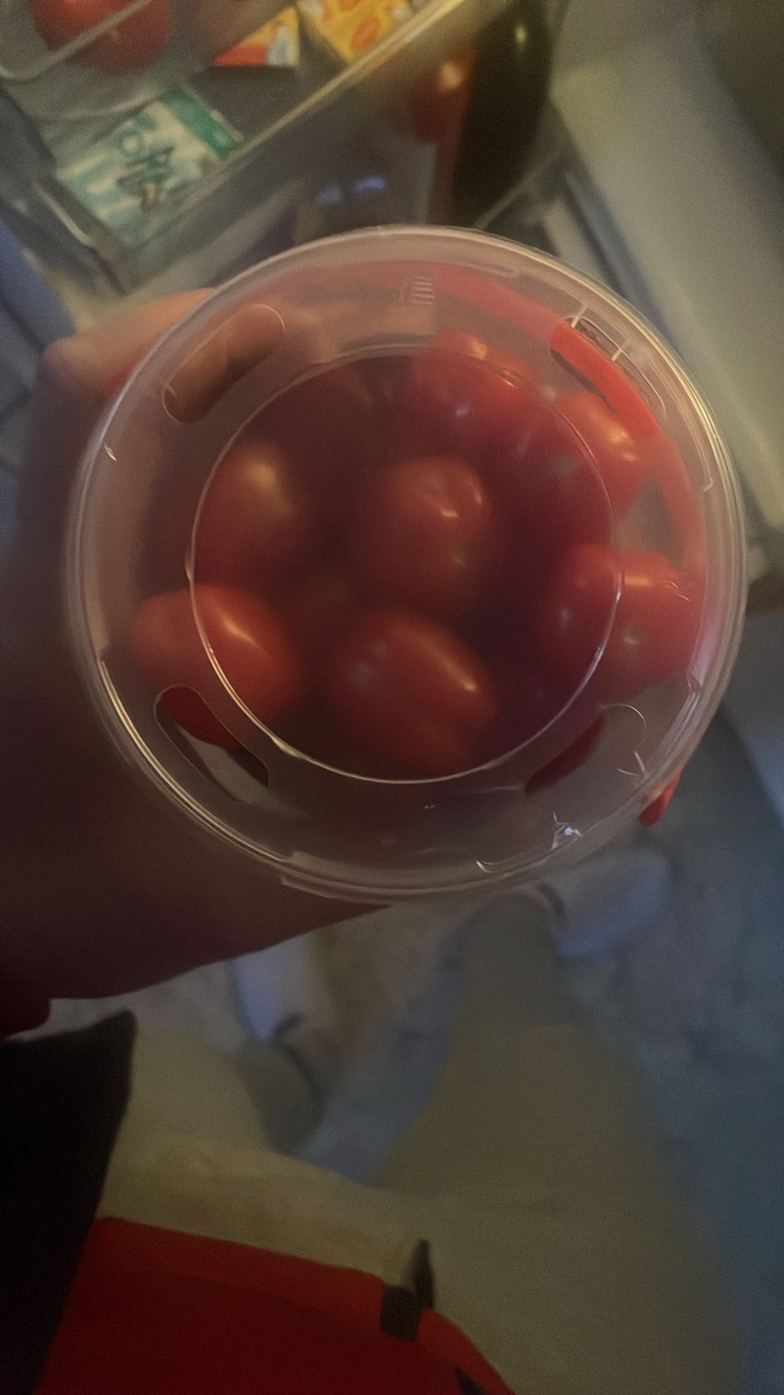 طماطم كرزية