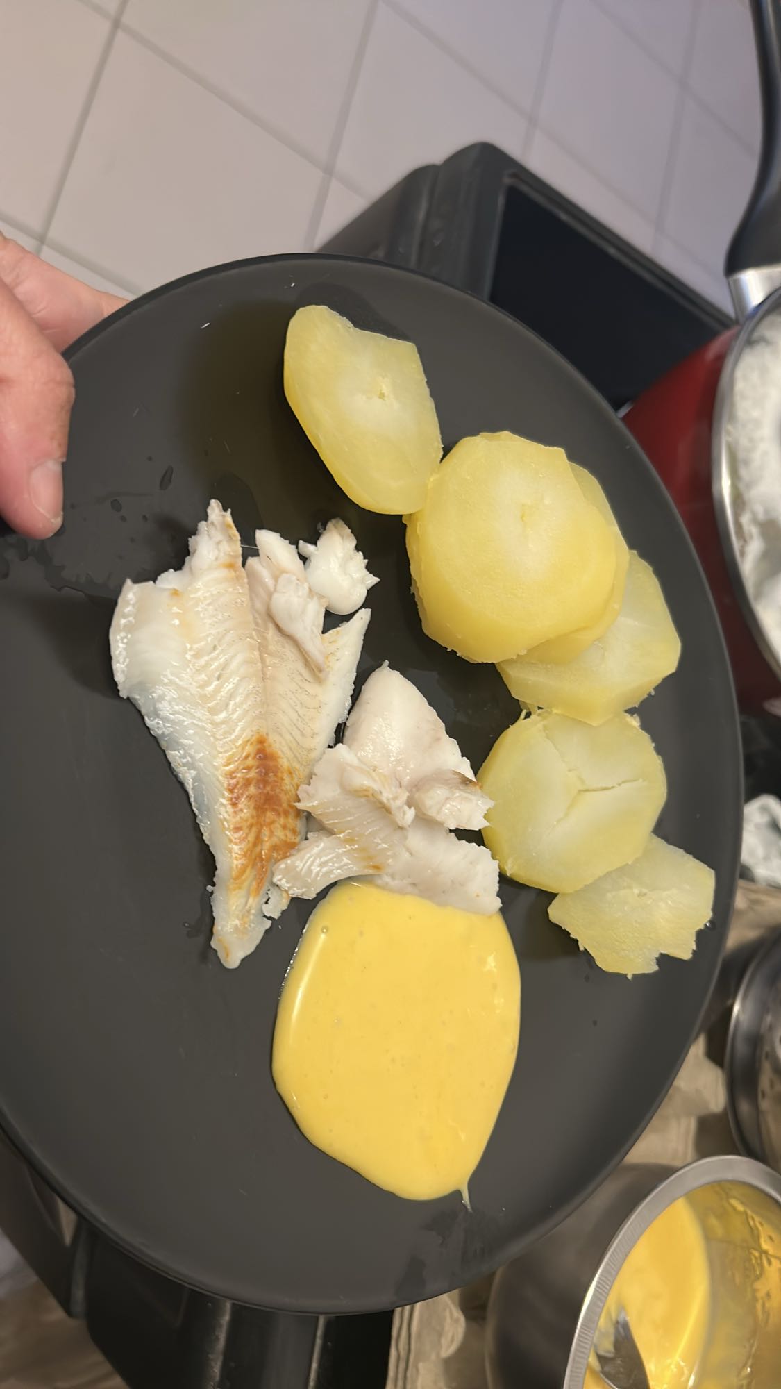 Poisson et pommes vapeur