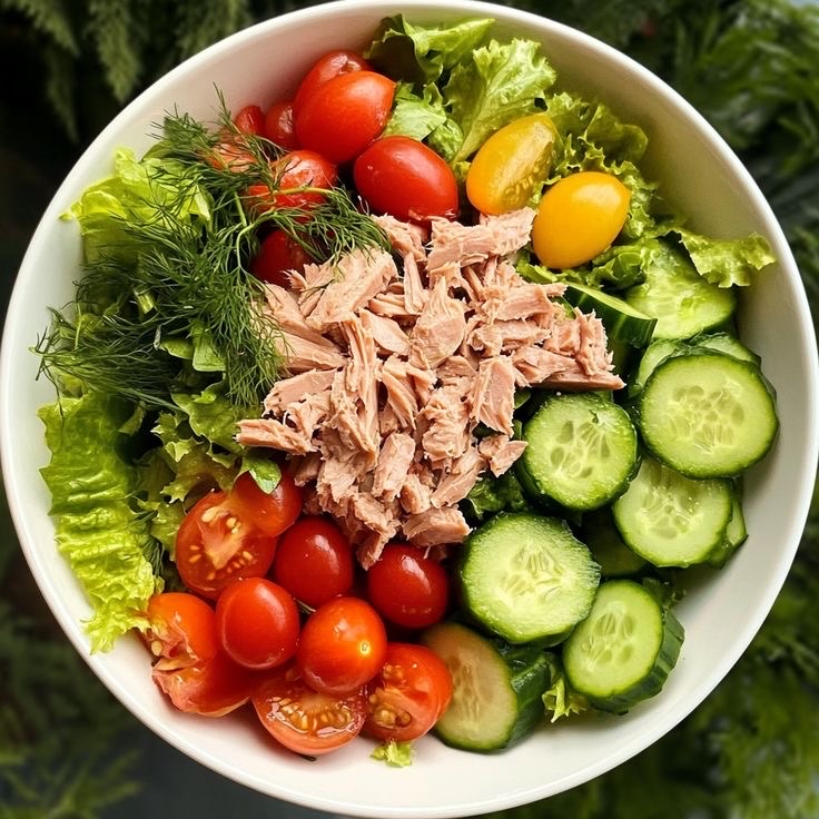 Tuna Veggie Salad Bowl