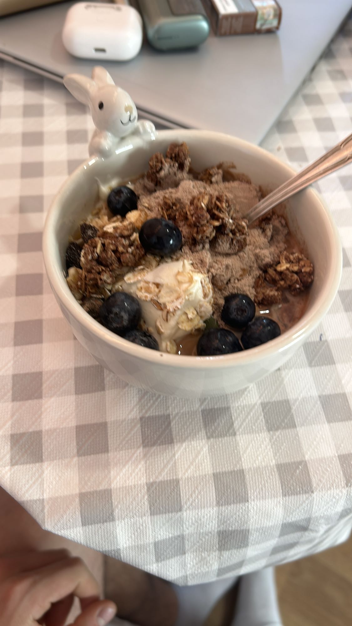 Granola Yogurt Bowl