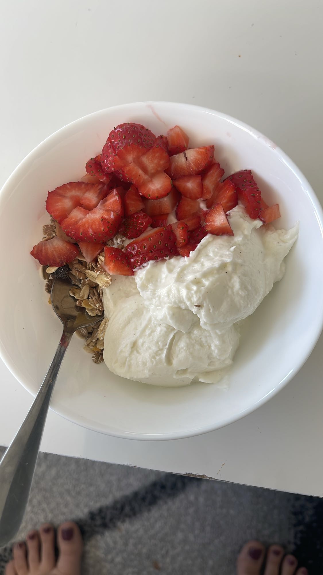 Joghurt mit Erdbeeren