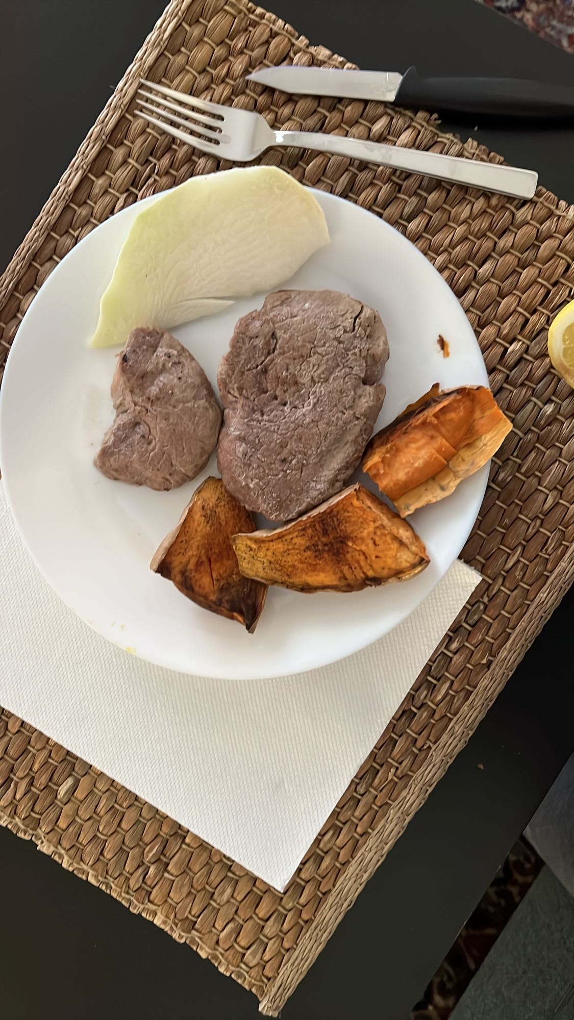 Μπριζόλα με γλυκοπατάτα