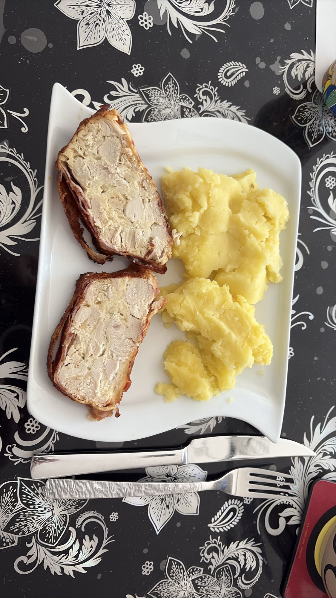 Csirkemell baconben krumplival