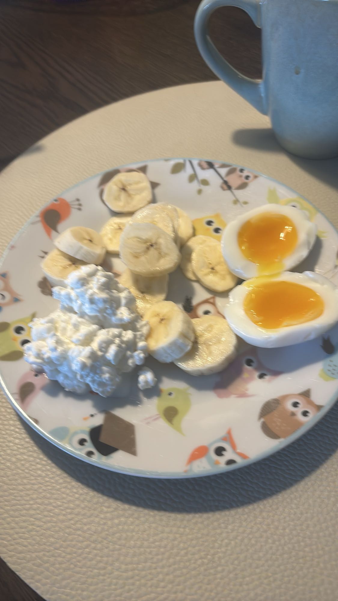 Yumurta ve Muz Tabağı